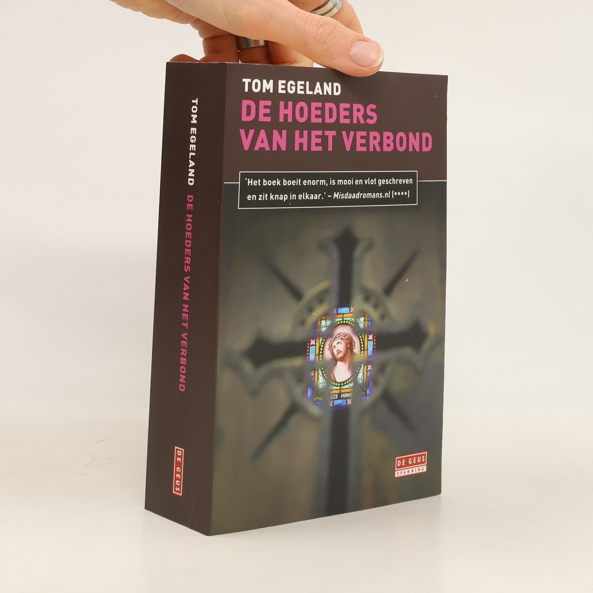 Tom Egeland De hoeders van het verbond