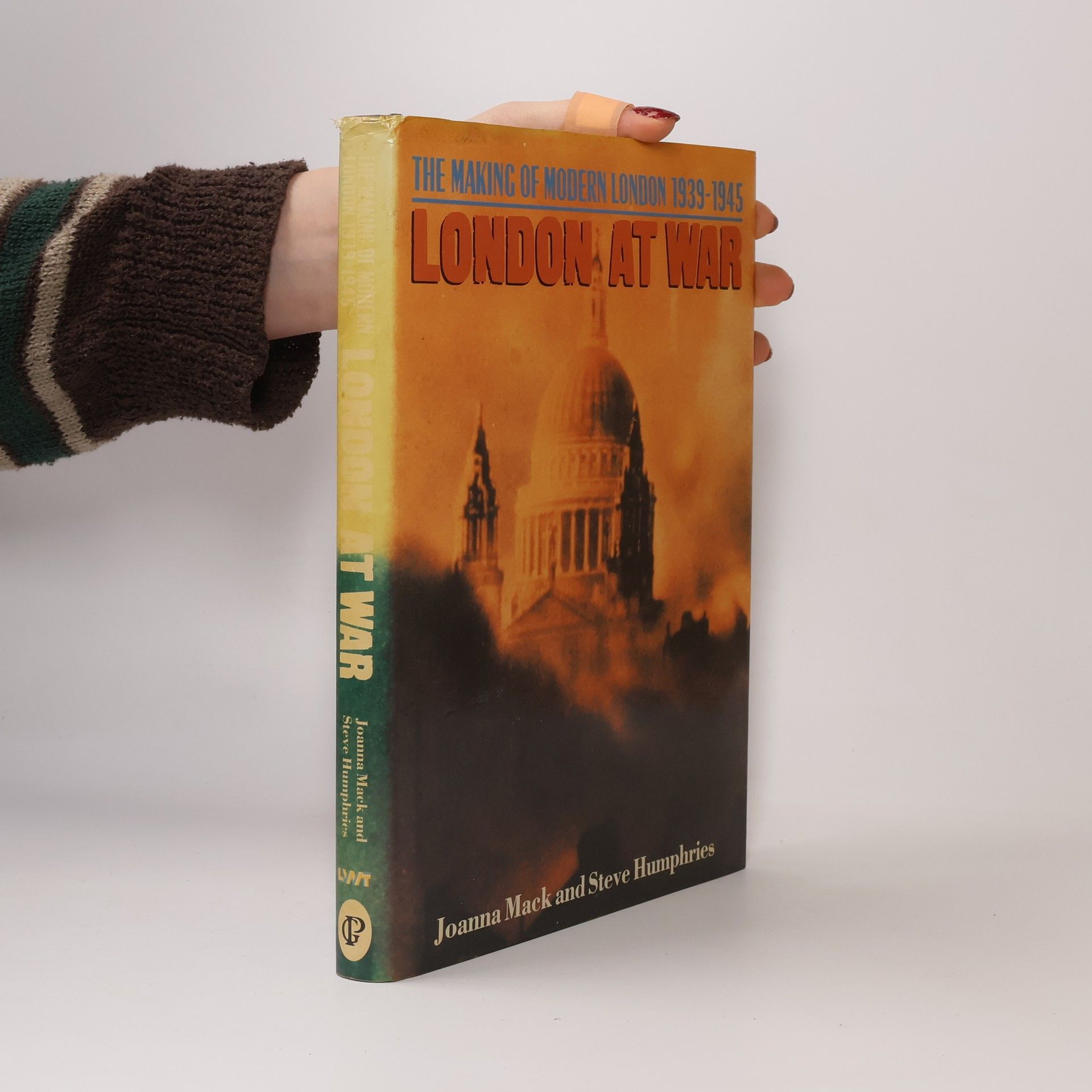 Joanna Mack London at War