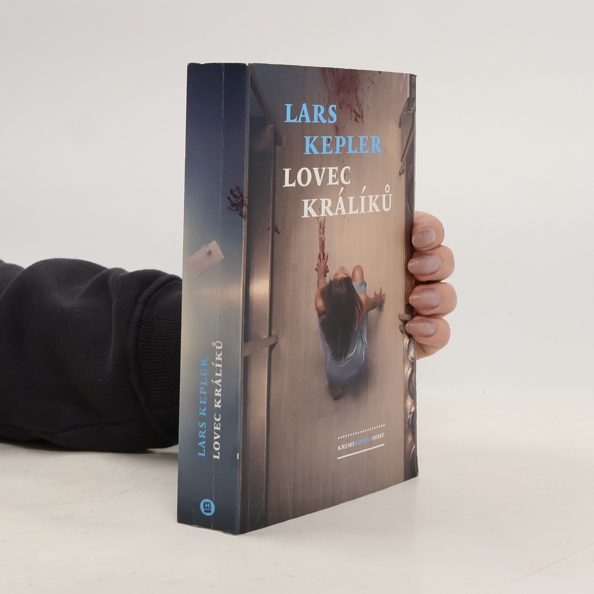 Lars Kepler Lovec králíků