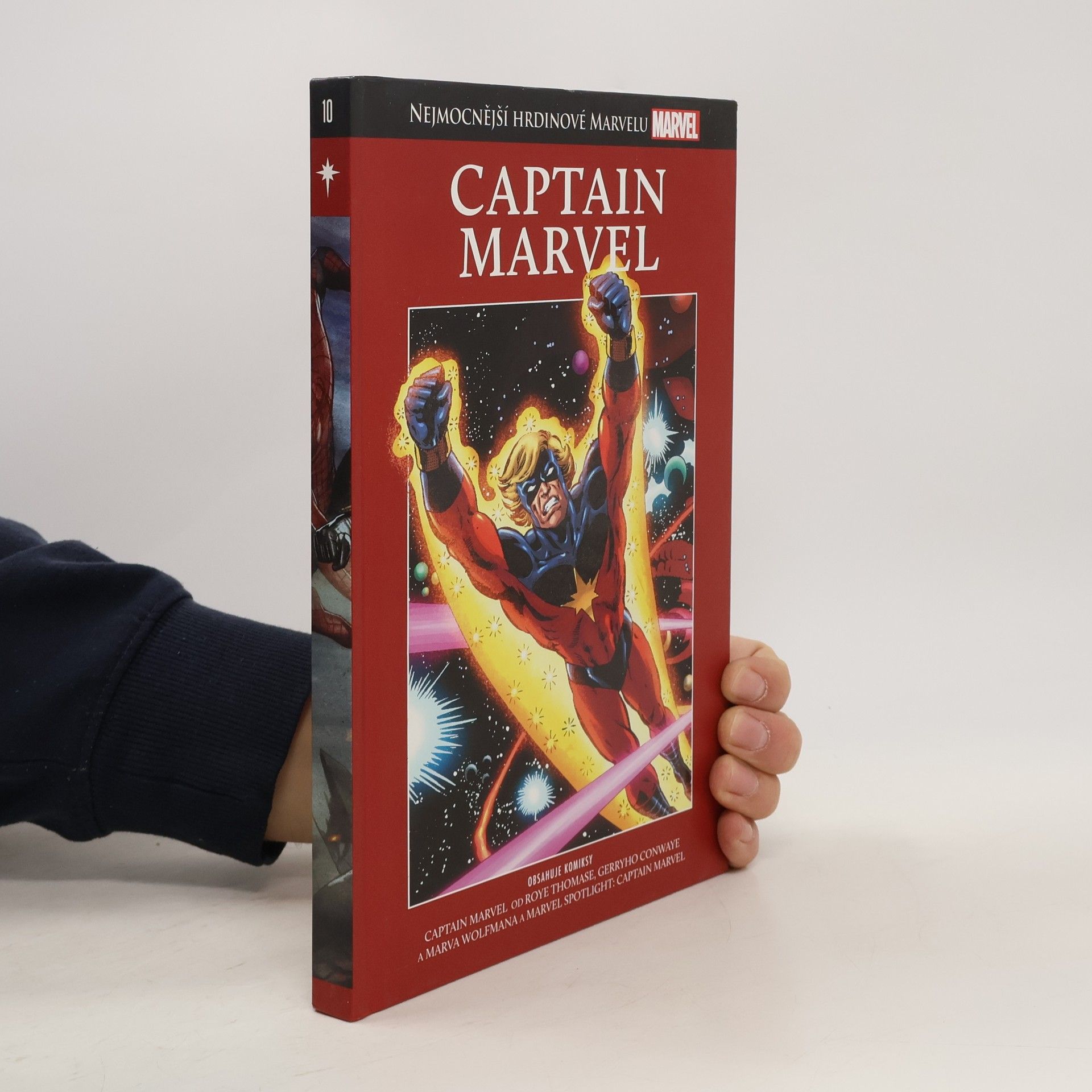 Kolektív autorov Captain Marvel