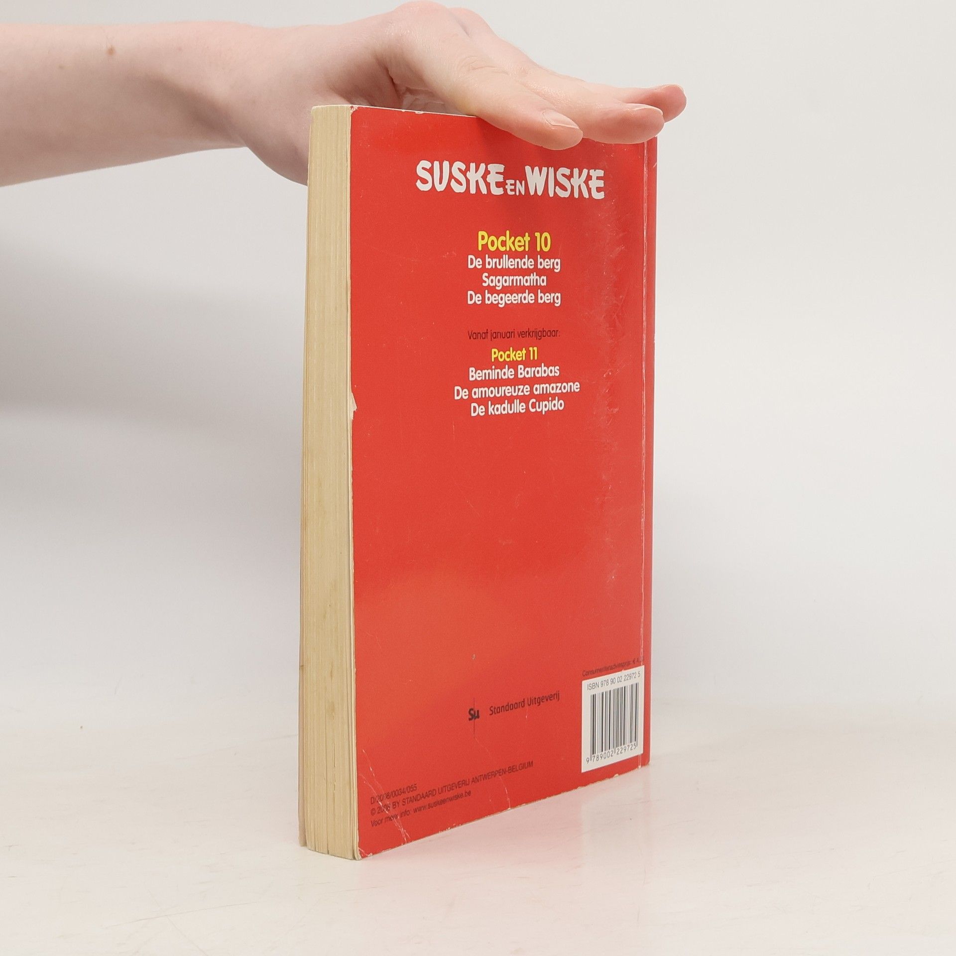Willy Vandesteen Suske en Wiske Pocket 10: De brullende berg - Sagarmatha - De begeerde berg