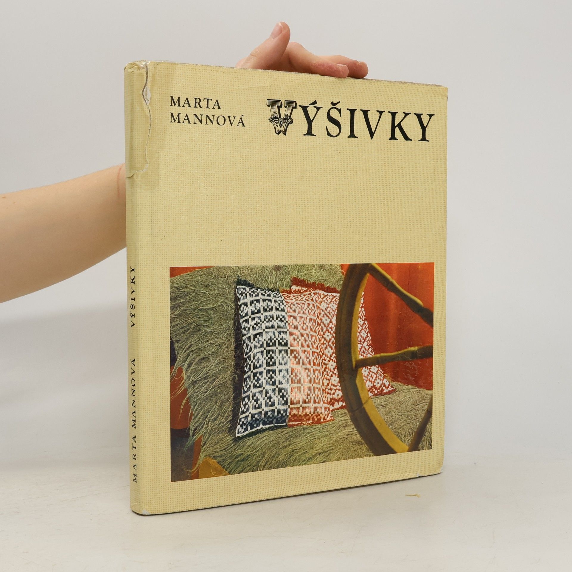 Marta Mannová Výšivky