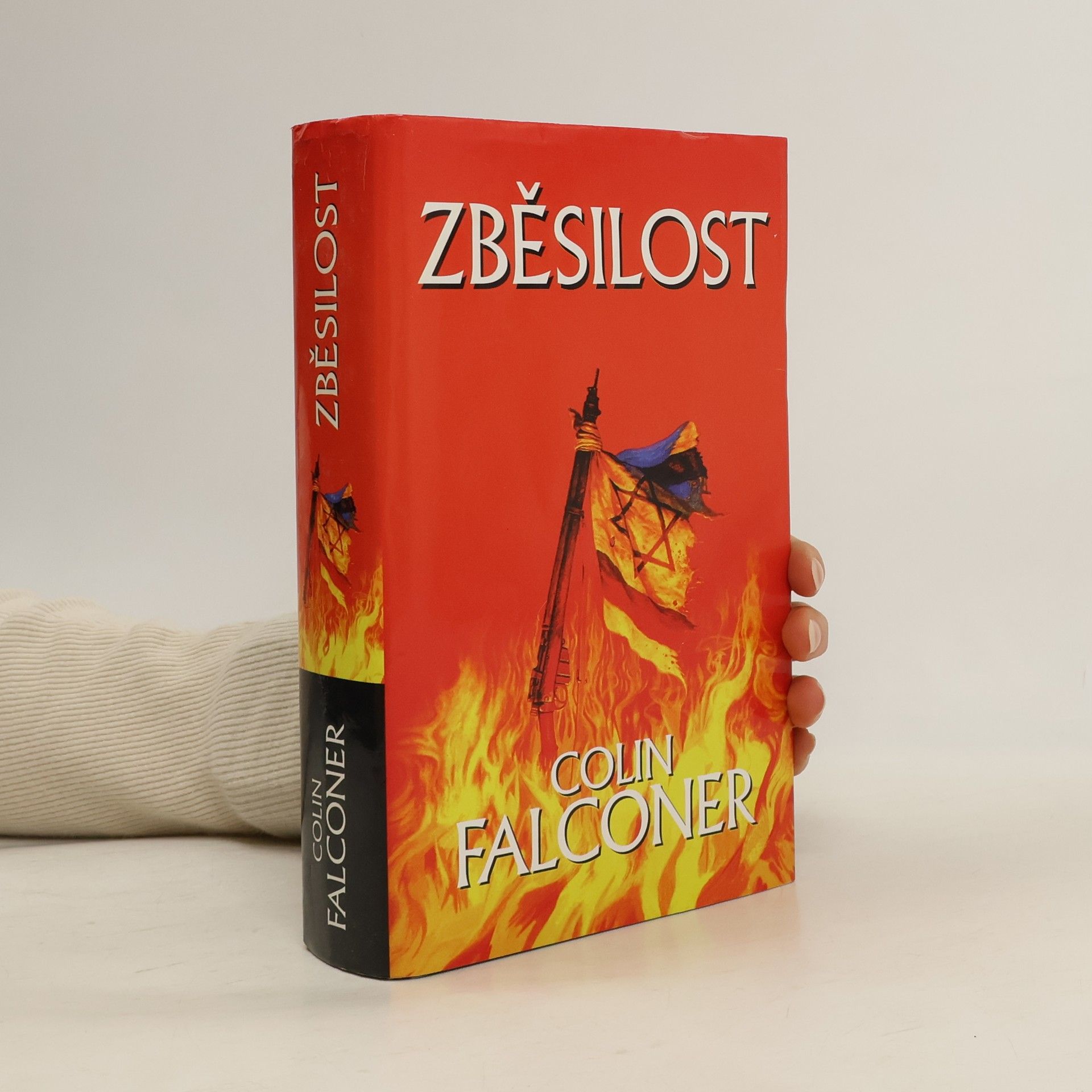 Colin Falconer Zběsilost