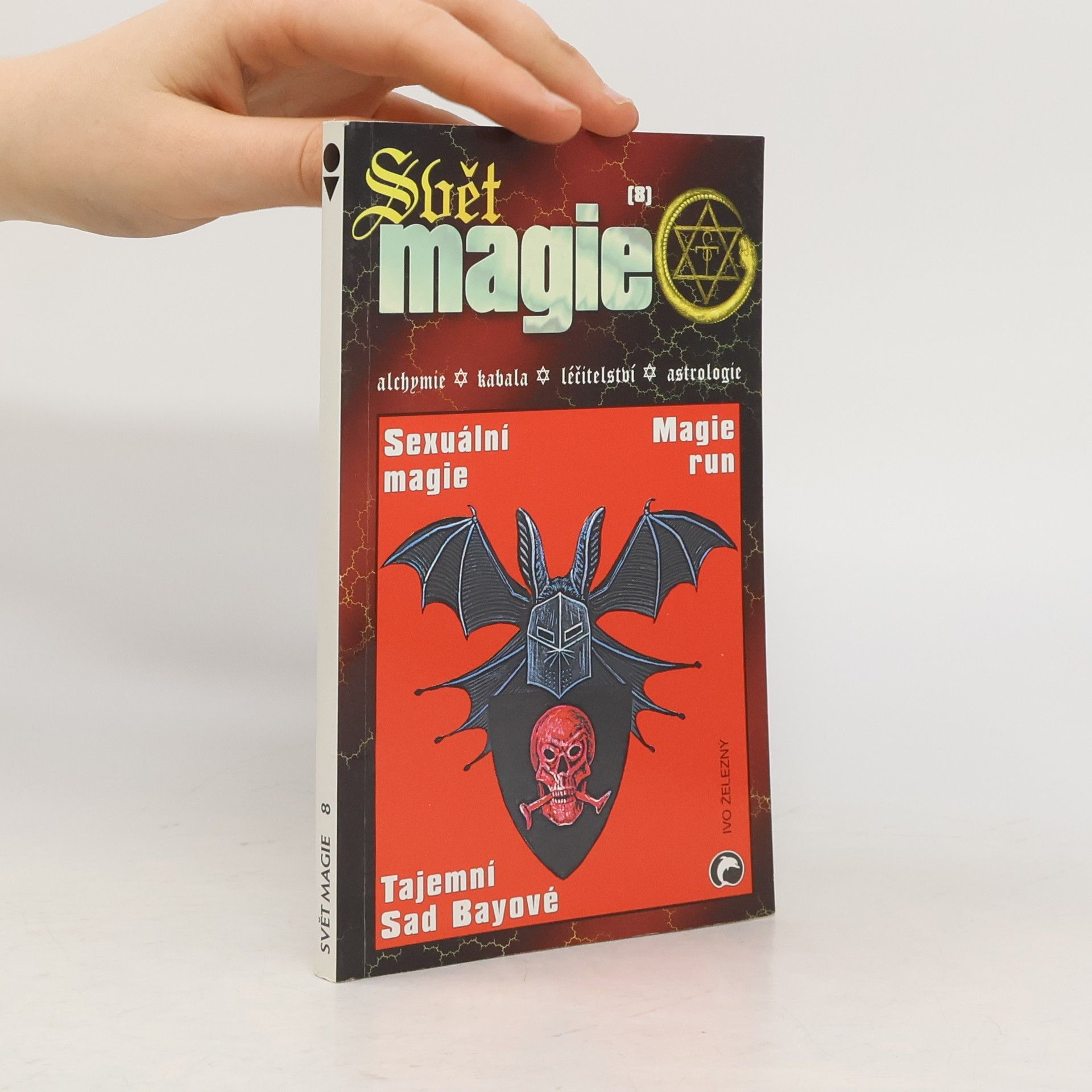 Kolektiv autorů Svět magie 8/2001