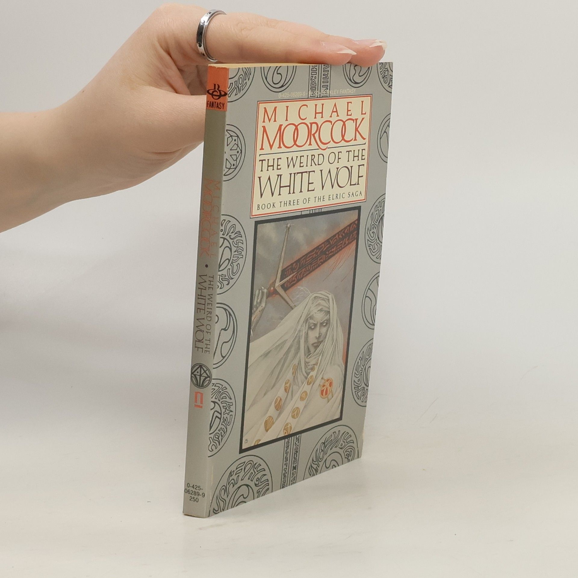 Michael Moorcock The Weird of the White Wolf