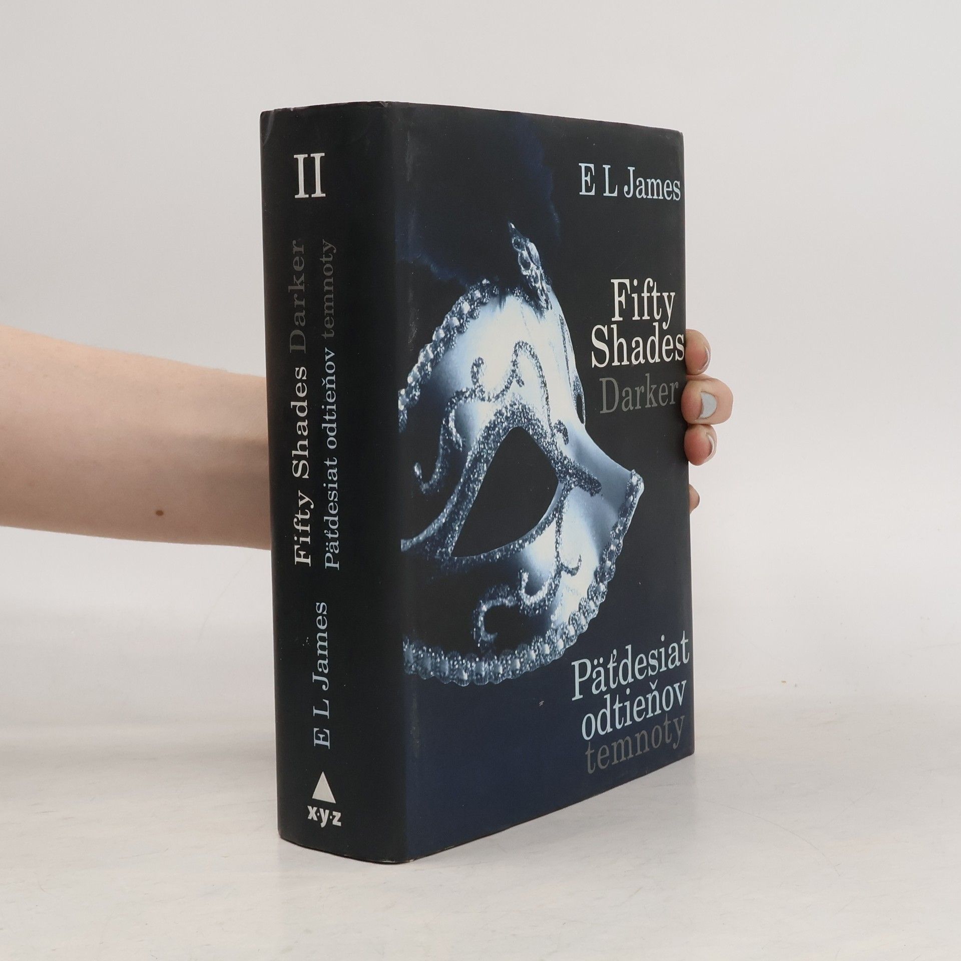 E. L. James Päťdesiat odtieňov temnoty