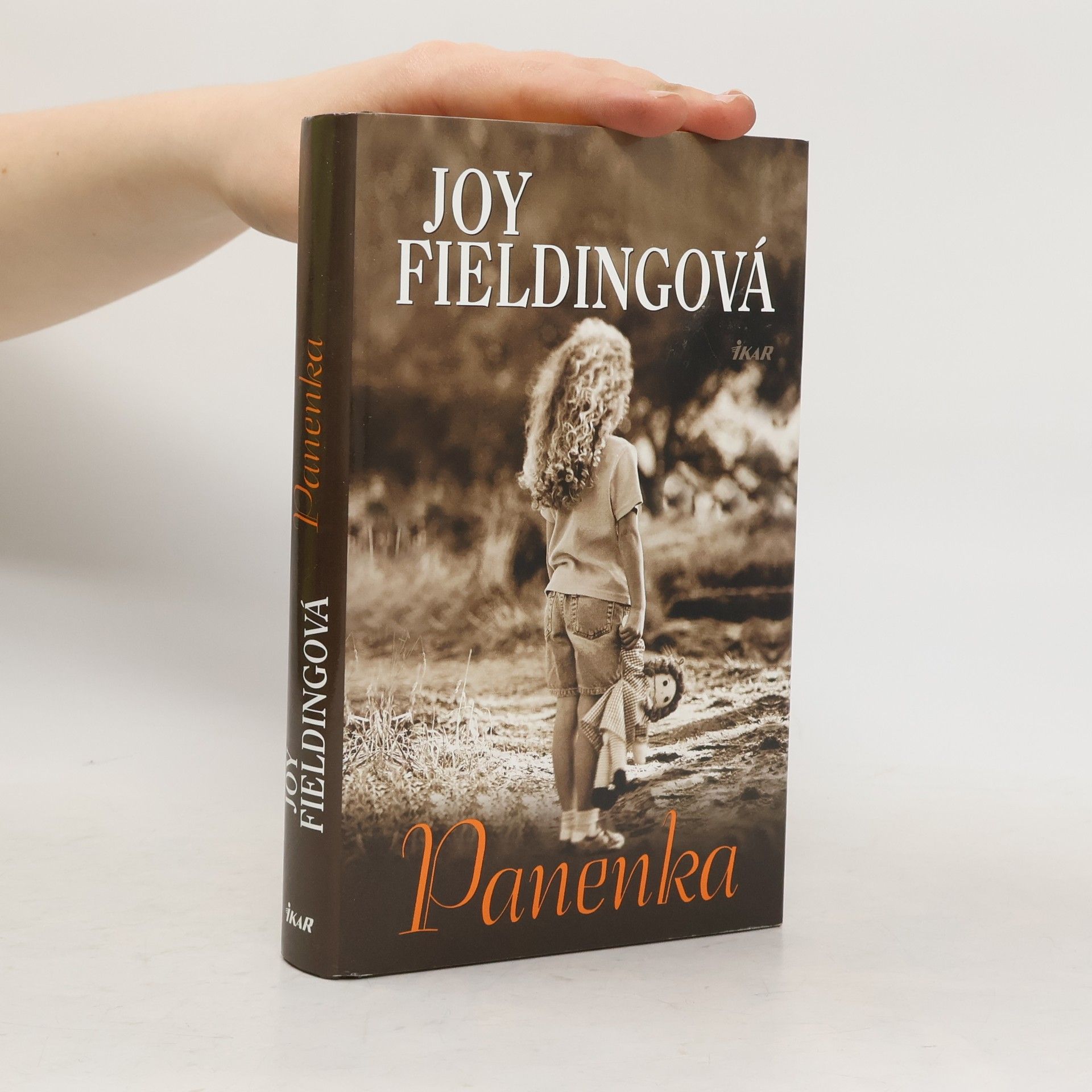 Joy Fielding Panenka