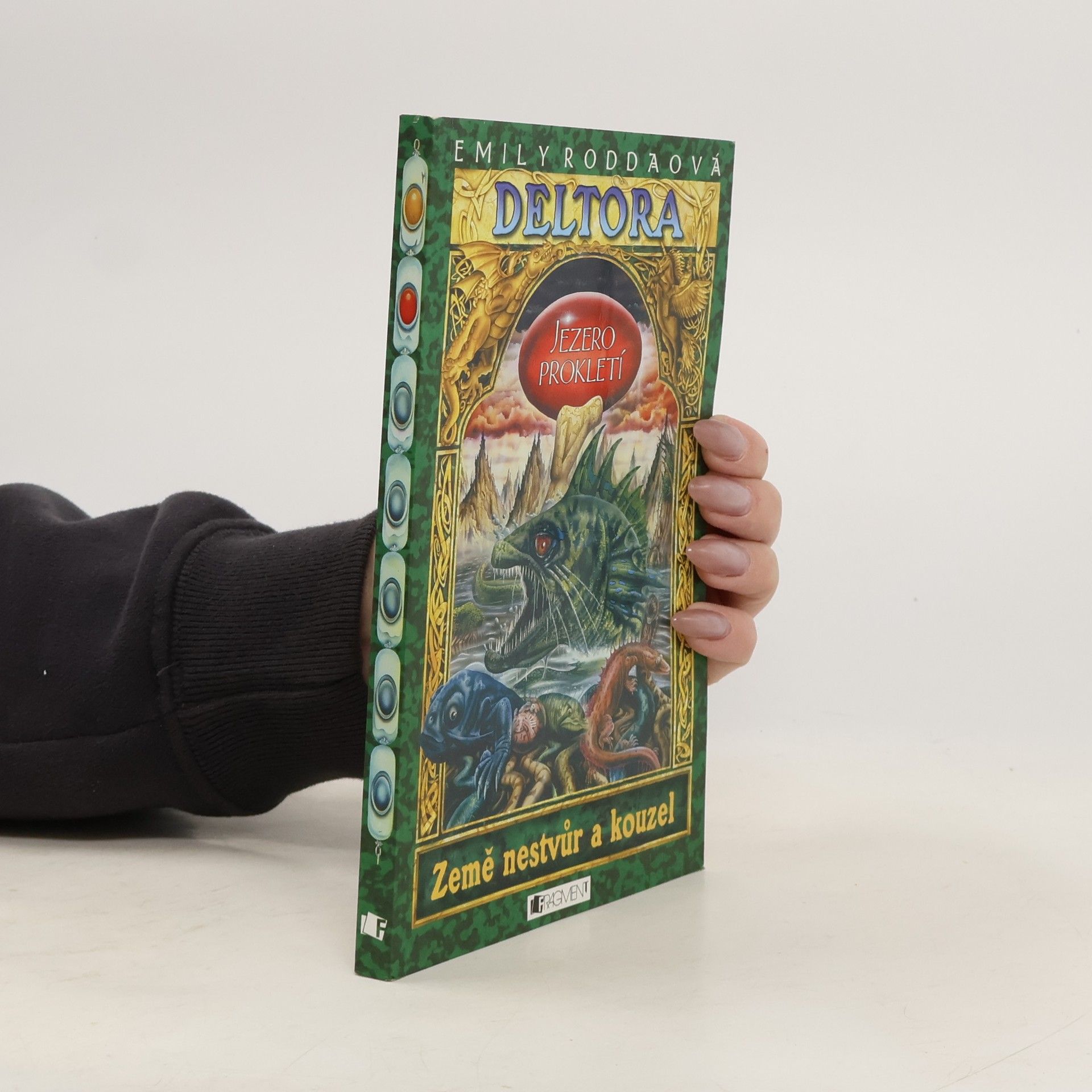 Jennifer Rowe Deltora. Jezero prokletí