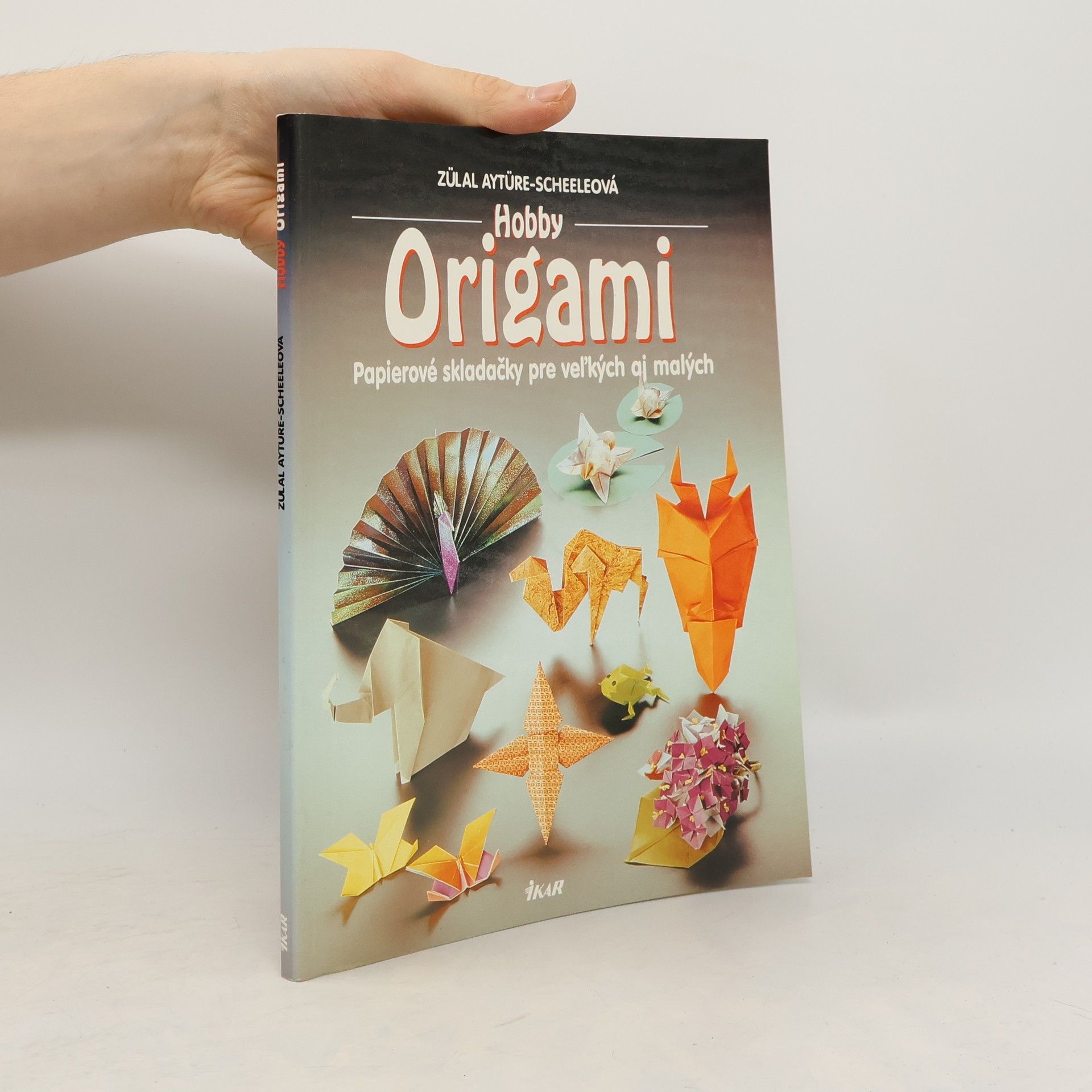 Zülal Aytüre Sheeleová Origami