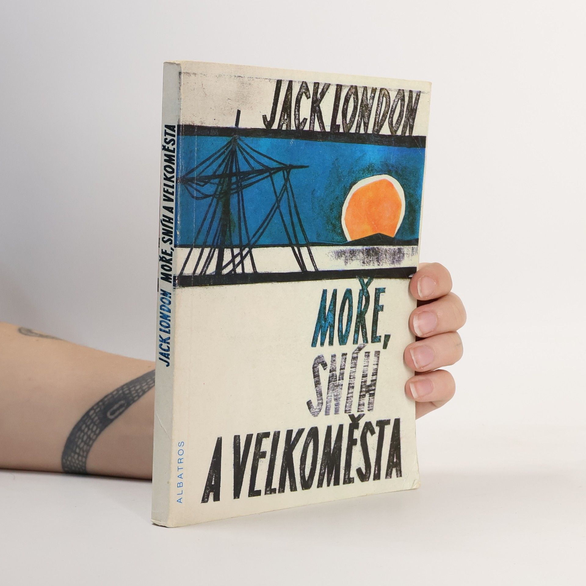 Moře, sníh a velkoměsta