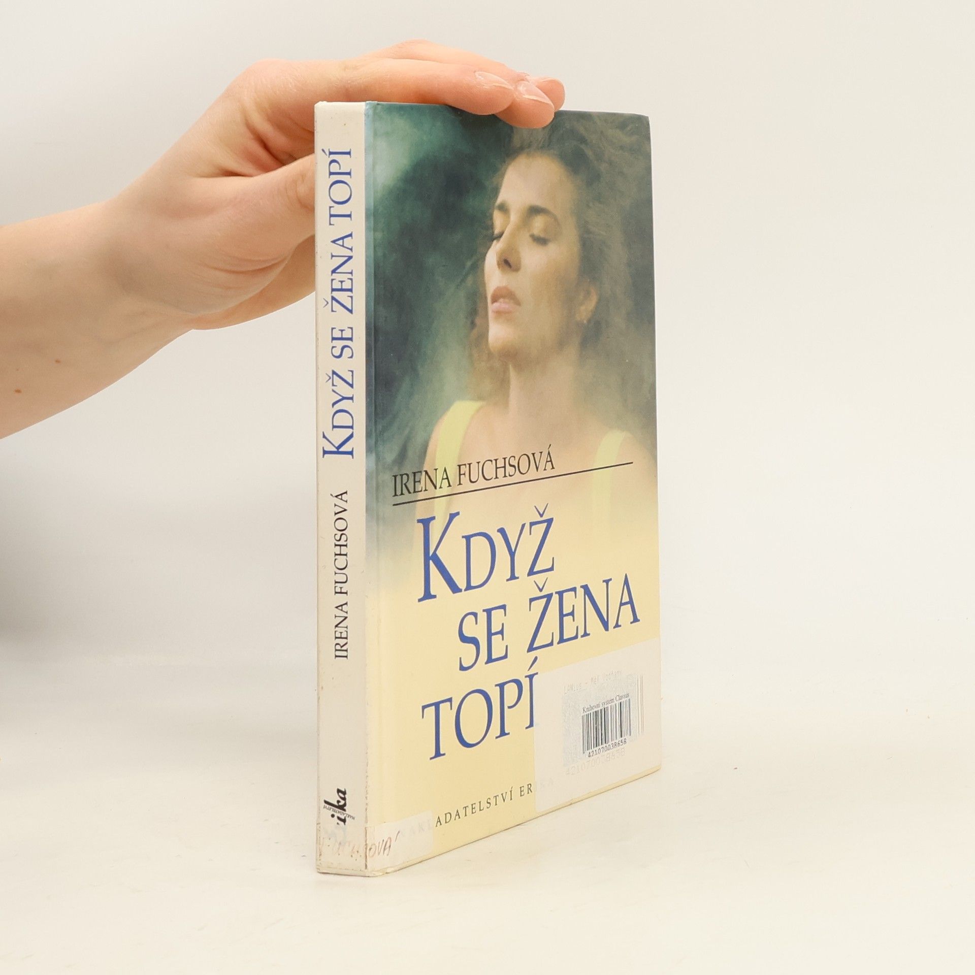 Irena Fuchsová Když se žena topí