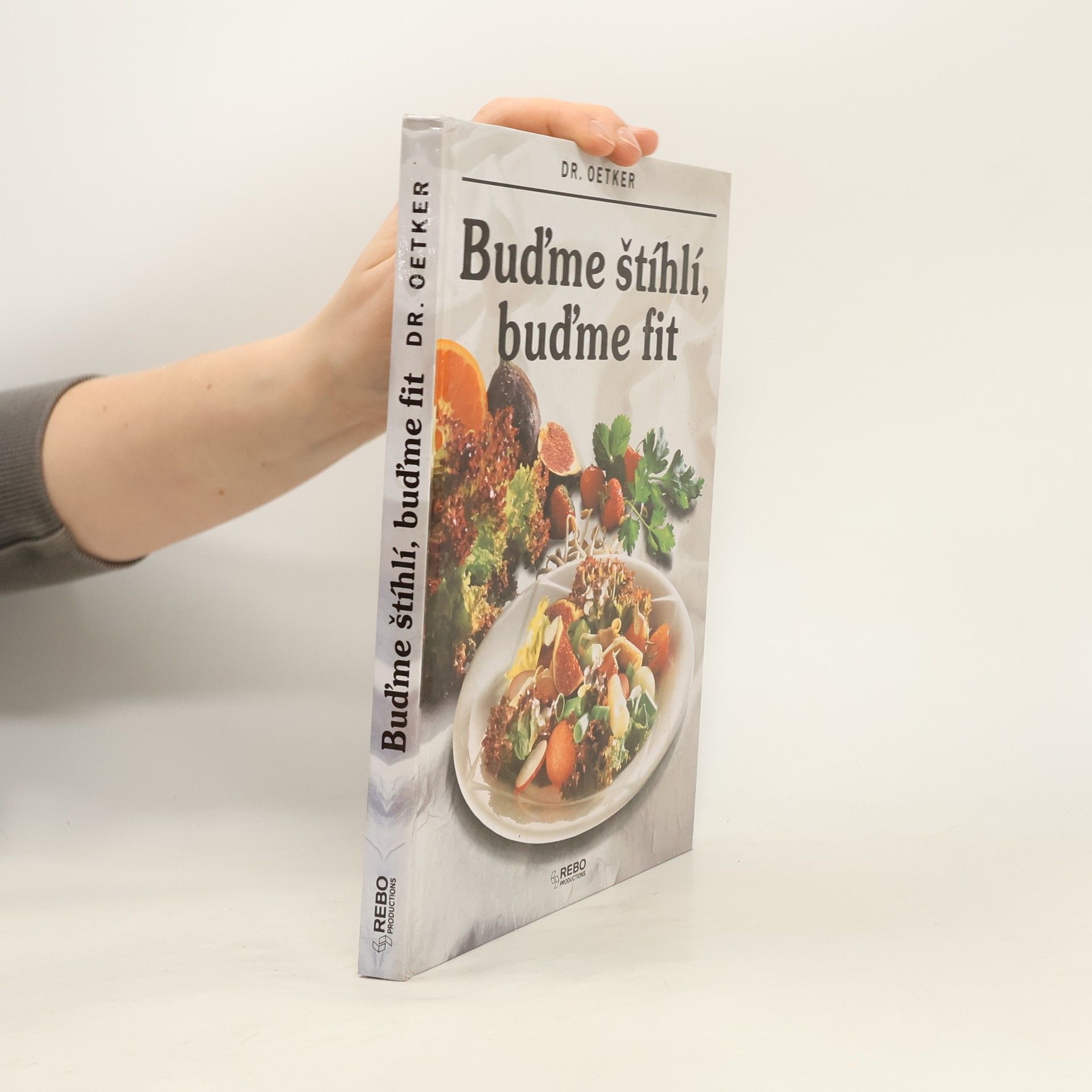 Thea Větrovská Buďme štíhlí, buďme fit