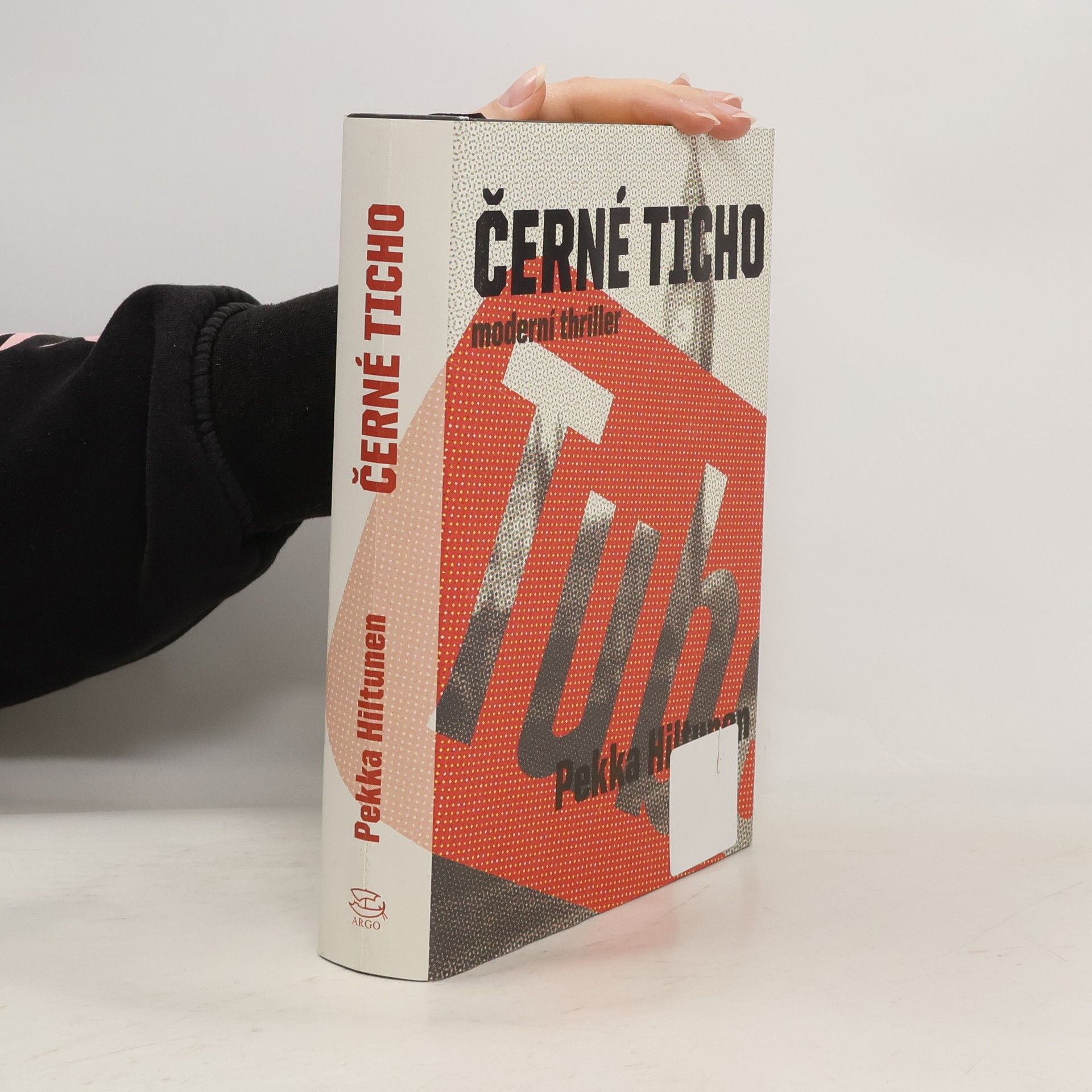 Pekka Hiltunen Černé ticho