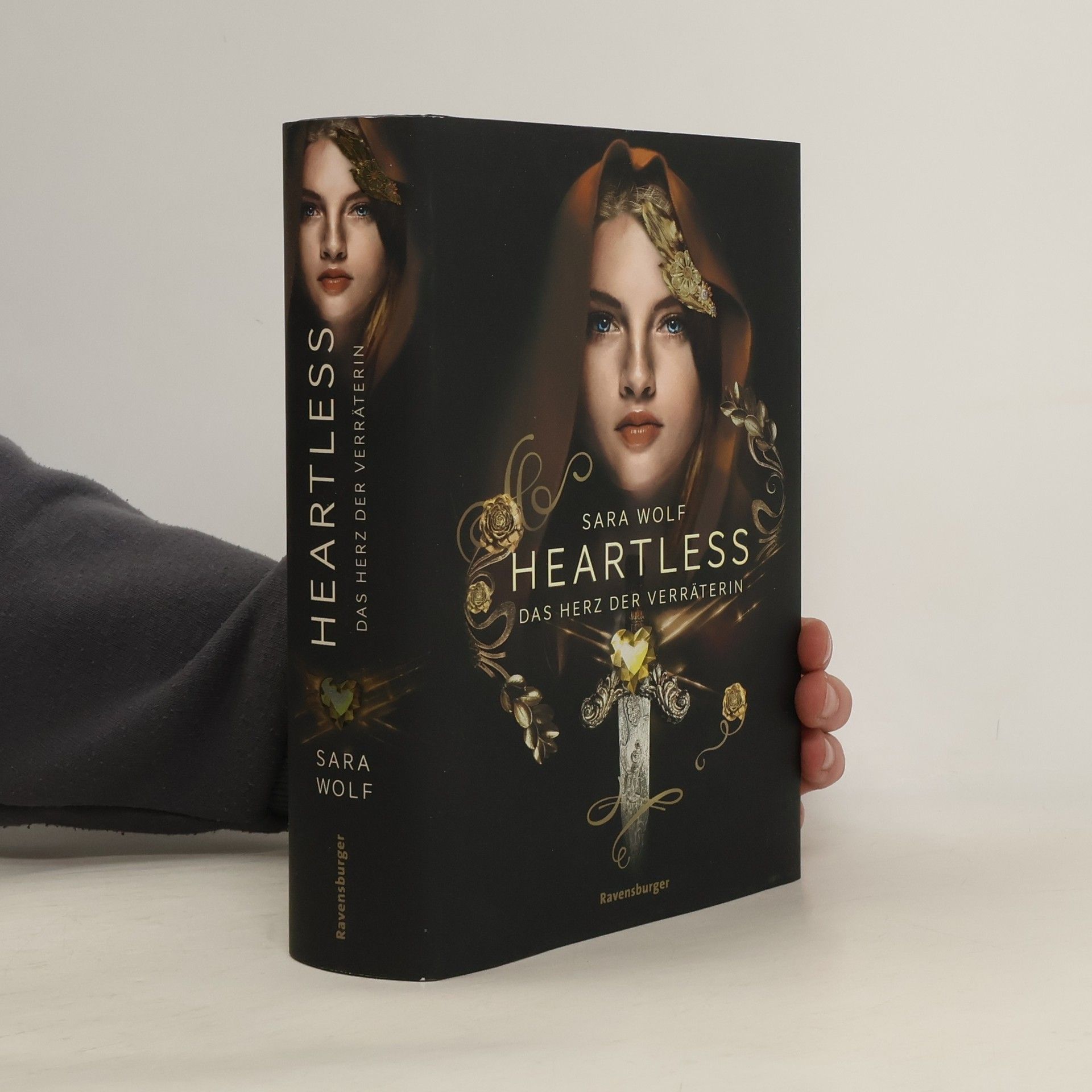 Sara Wolf Heartless 2: Das Herz der Verräterin