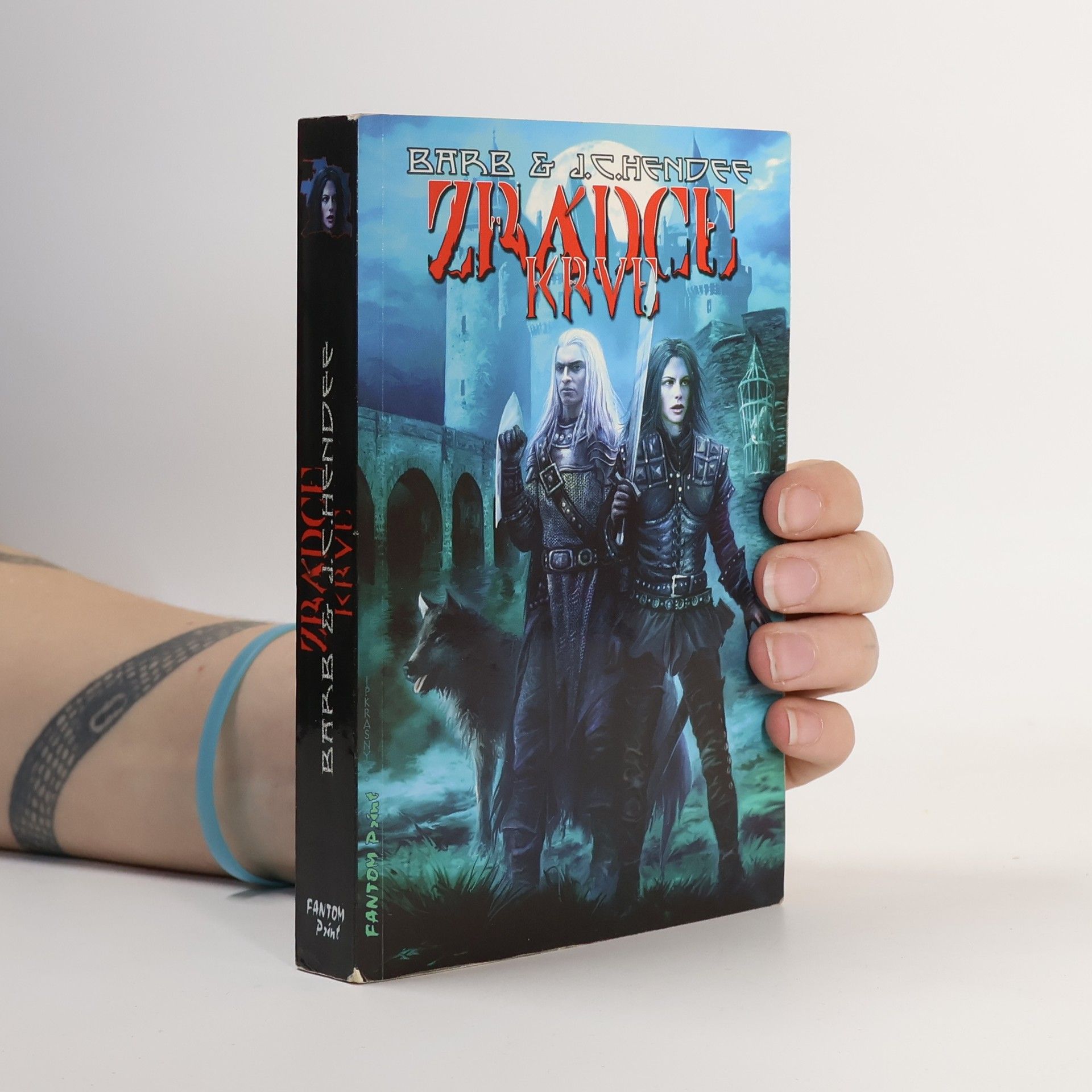 Barb Hendee Zrádce krve