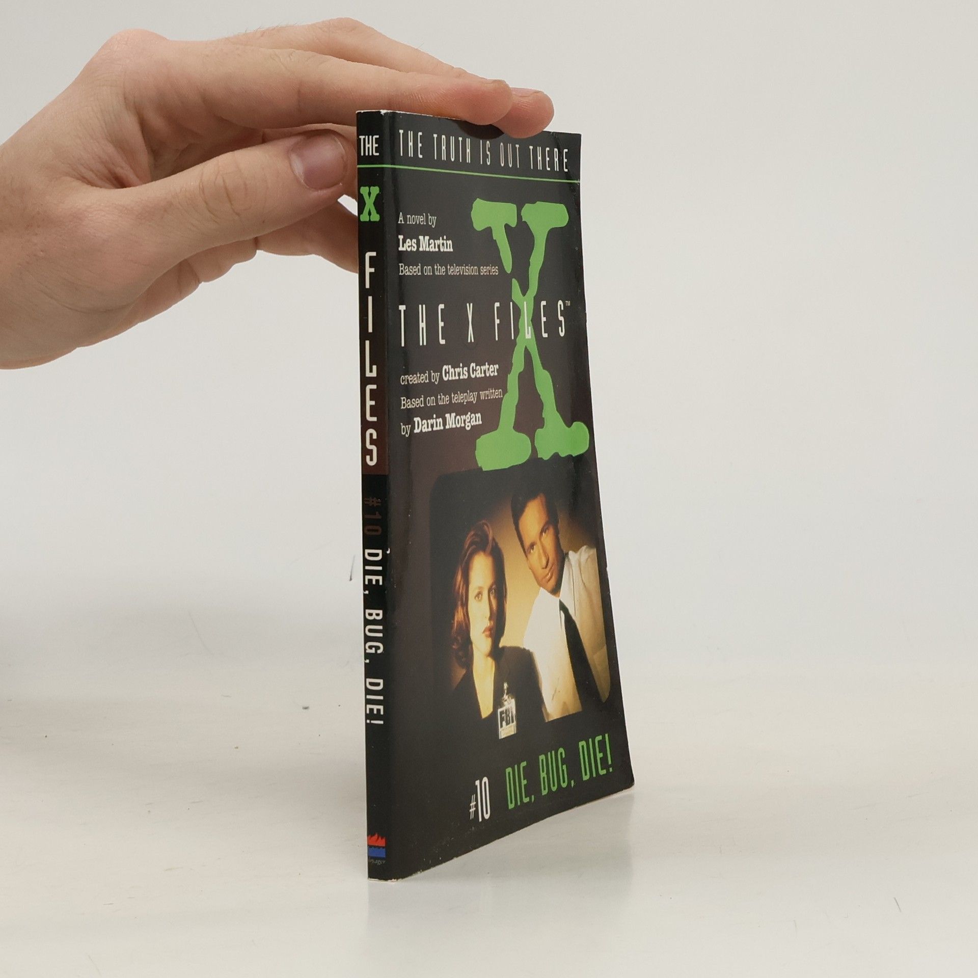 Les Martin The X Files - 10: Die, Bug, Die!