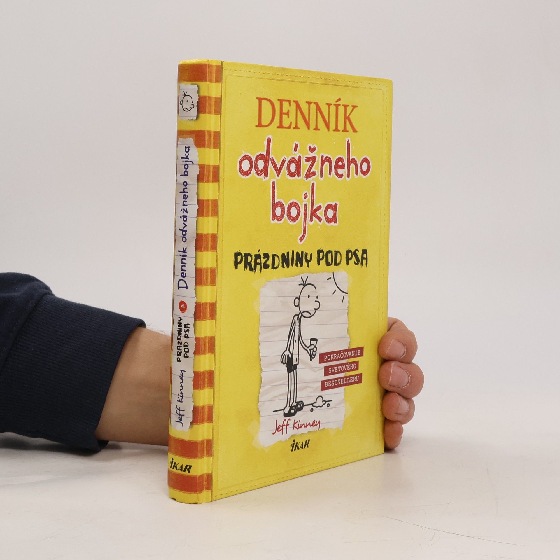 Jeff Kinney Denník odvážneho bojka 4: Prázdniny pod psa