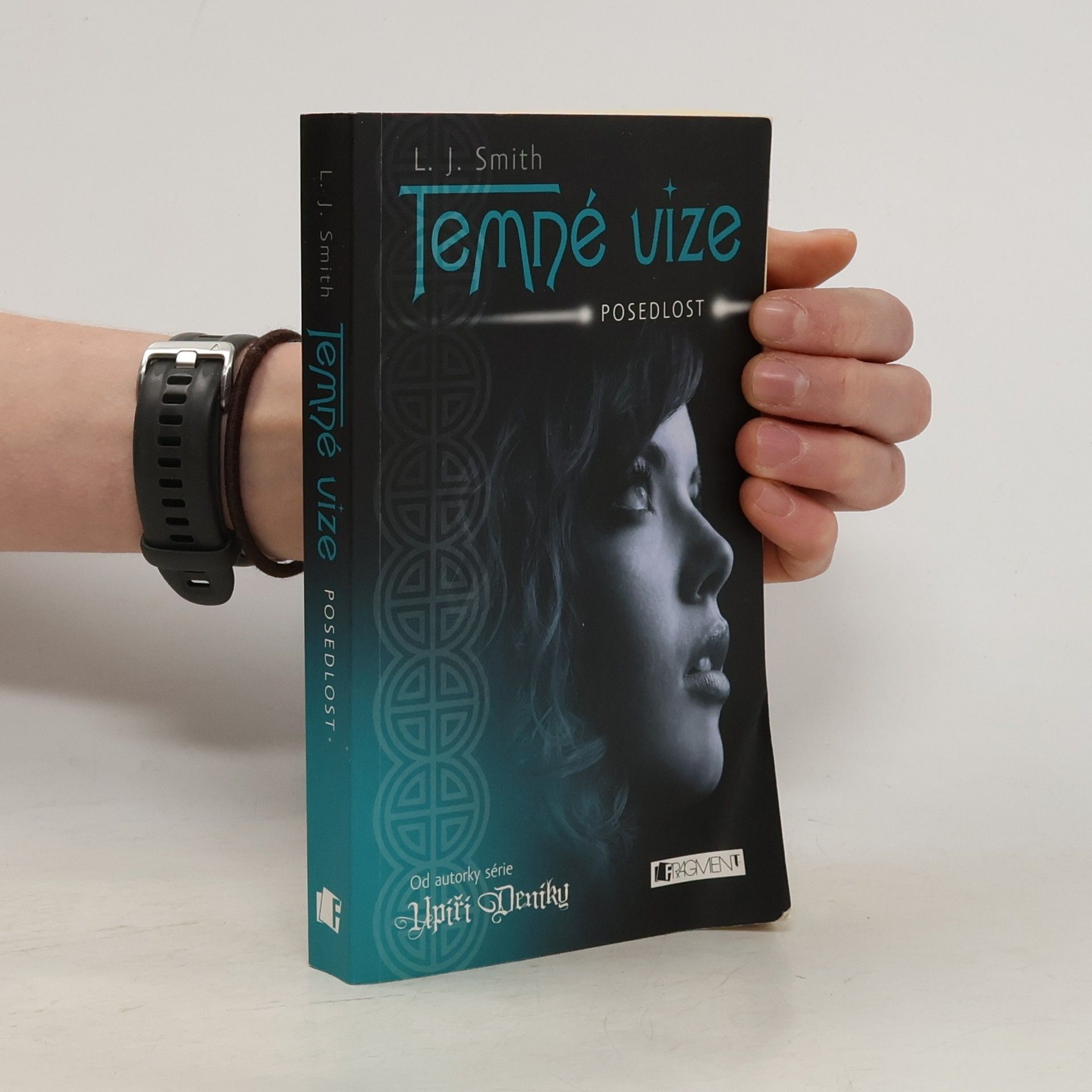 Lisa J. Smith Temné vize. Posedlost