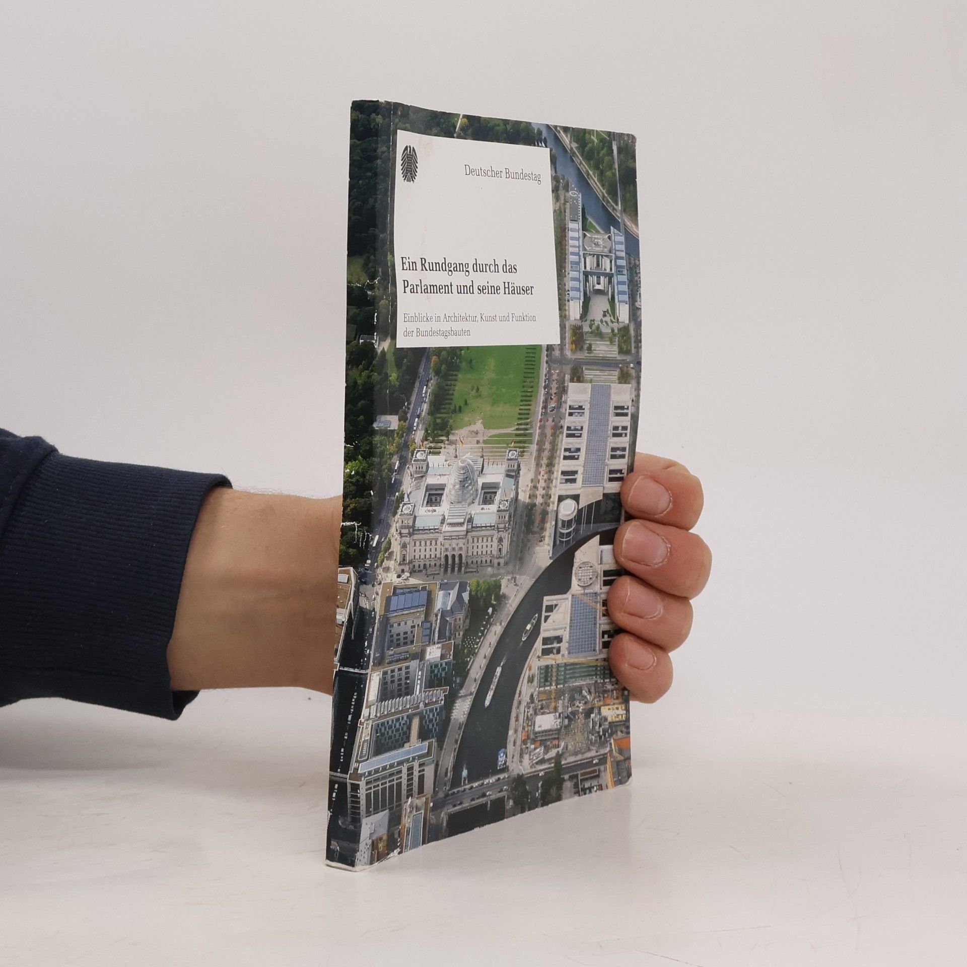 Kolektiv autorů Ein Rundgang durch das Parlament und seine Häuser