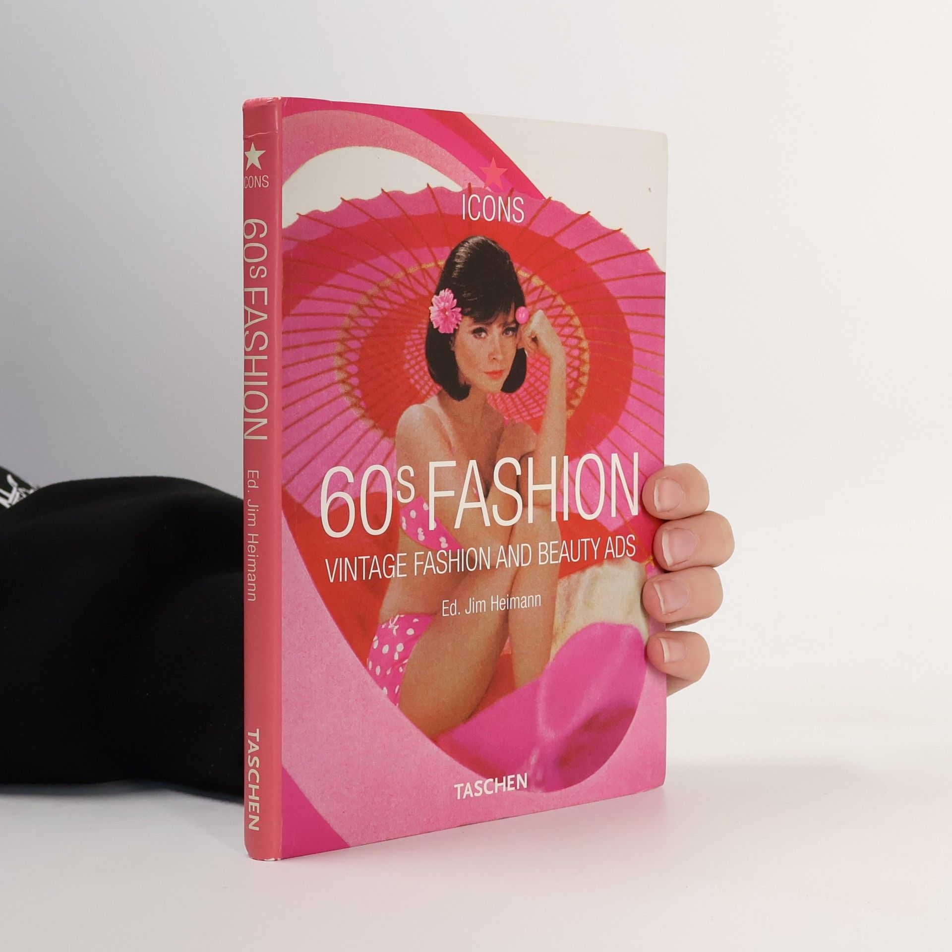 Jim Heimann 60s fashion. Vintage fashion and beauty ads