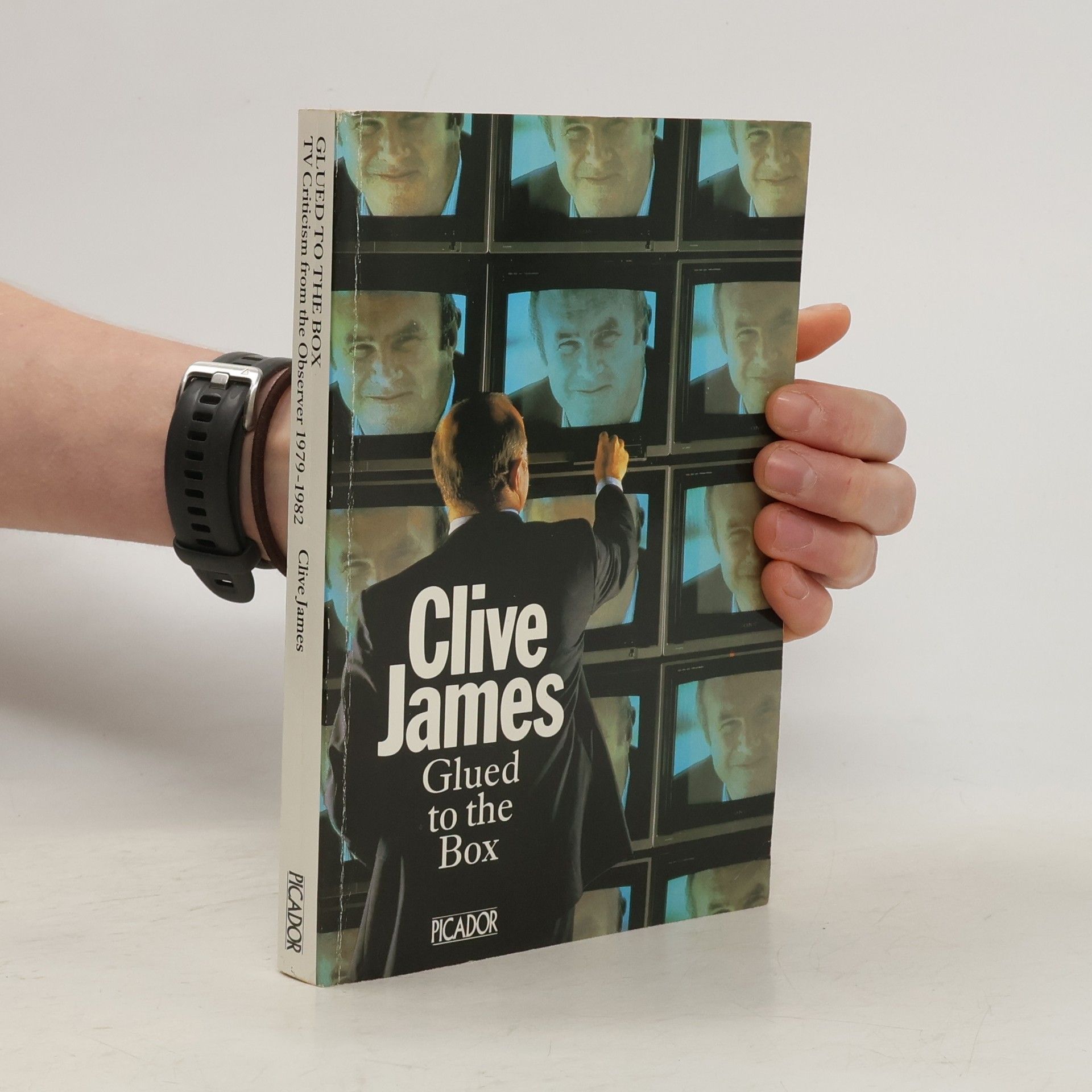 Clive James Glued to the Box