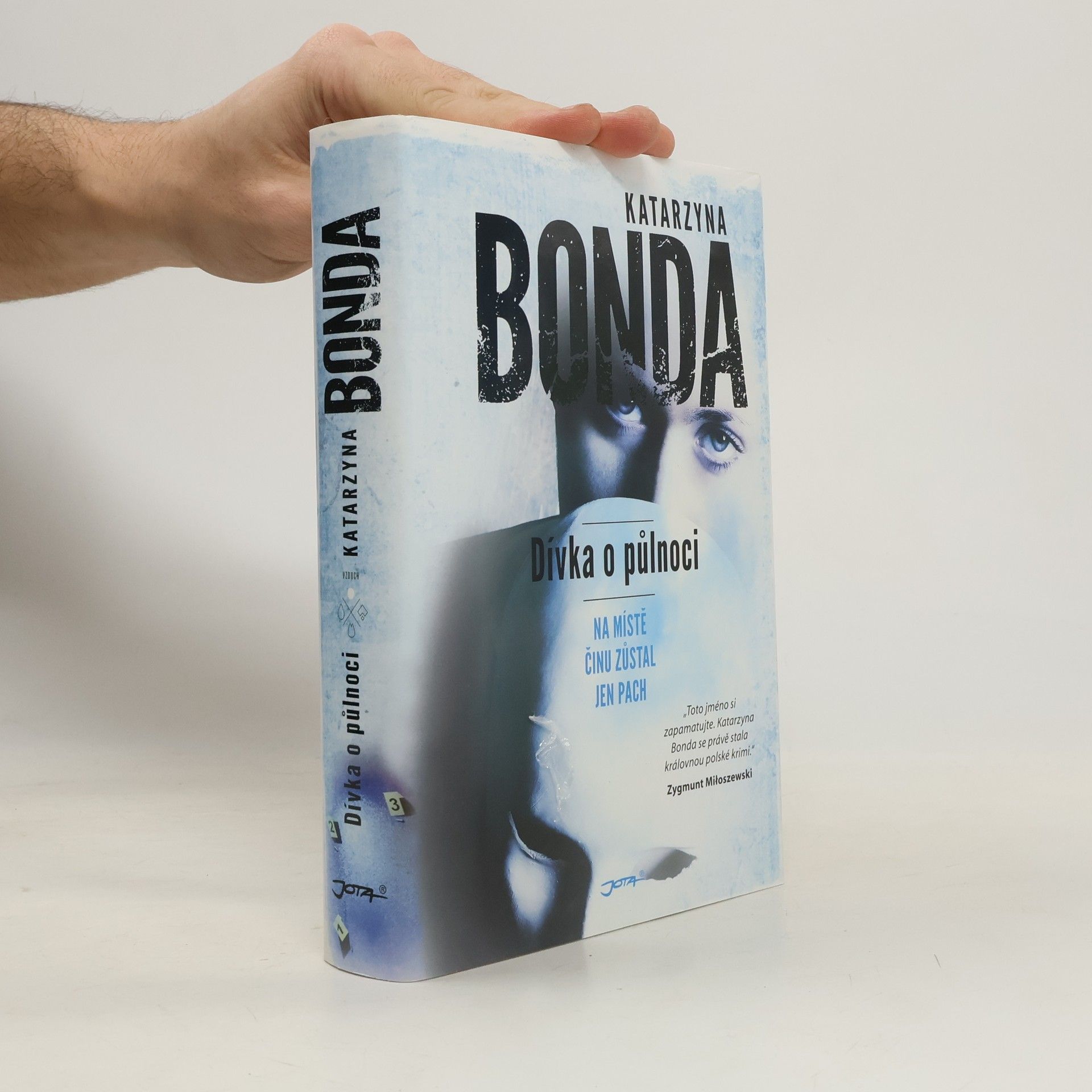 Katarzyna Bonda Dívka o půlnoci