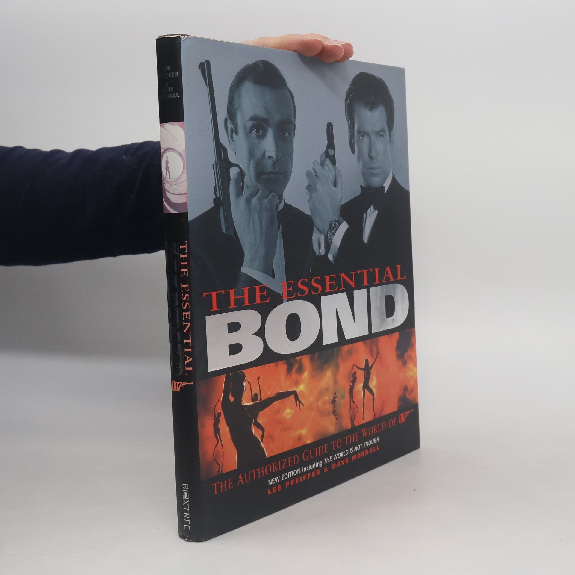Lee Pfeiffer The essential Bond