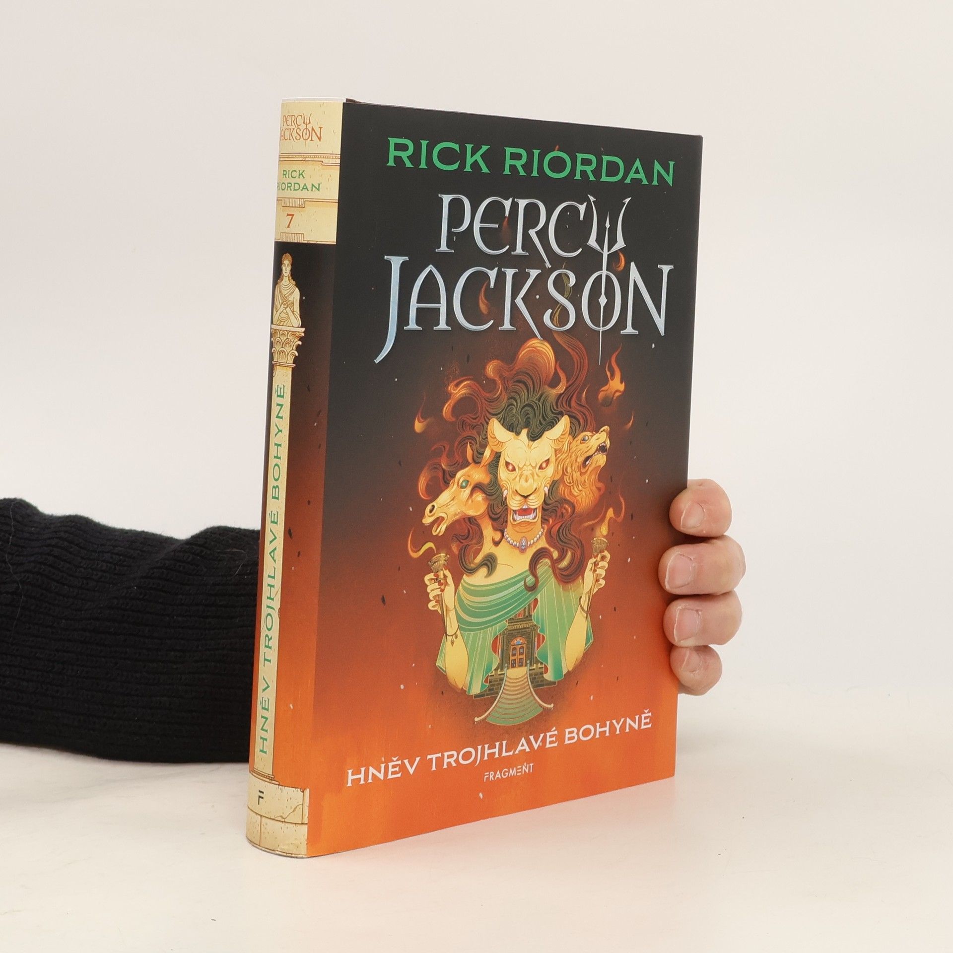 Rick Riordan Percy Jackson. Hněv trojhlavé bohyně