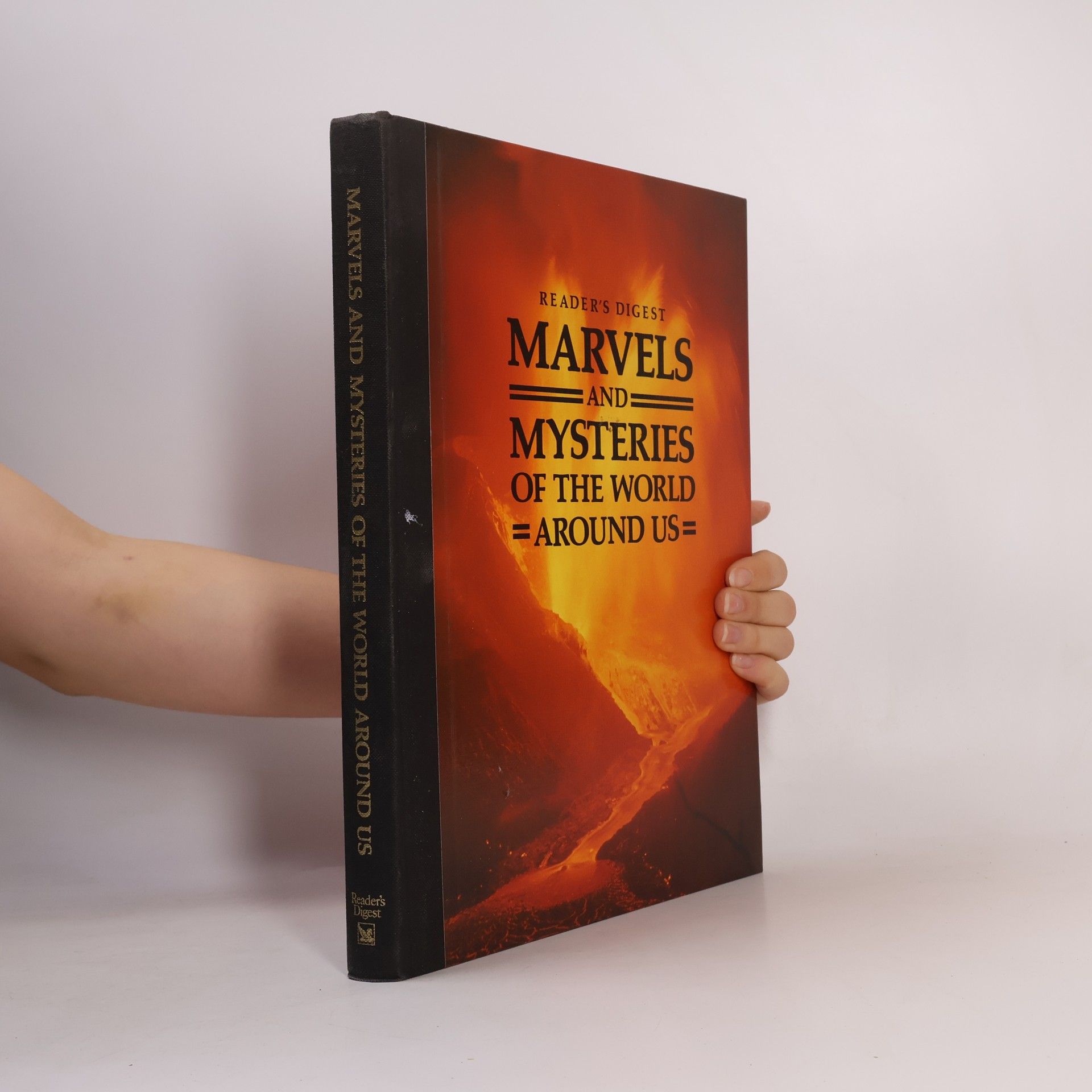 Kolektív autorov Marvels and Mysteries of the World Around Us