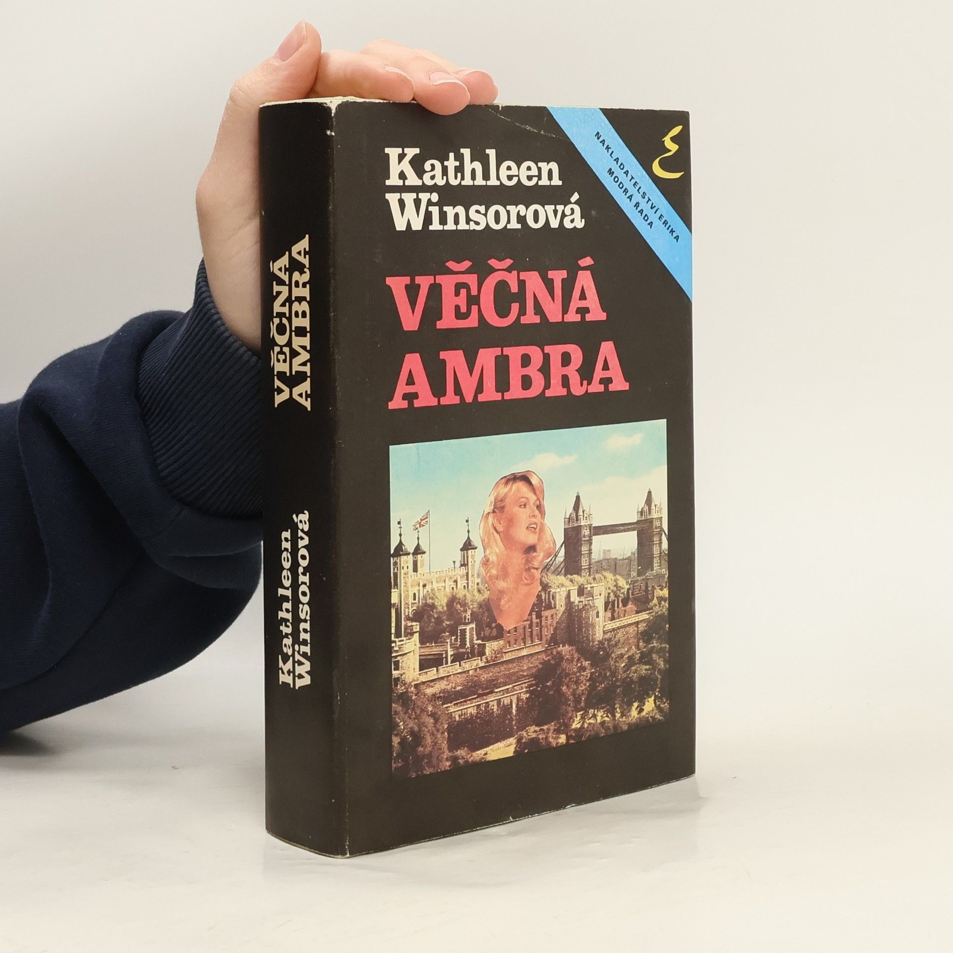 Kathleen Winsor Věčná Ambra