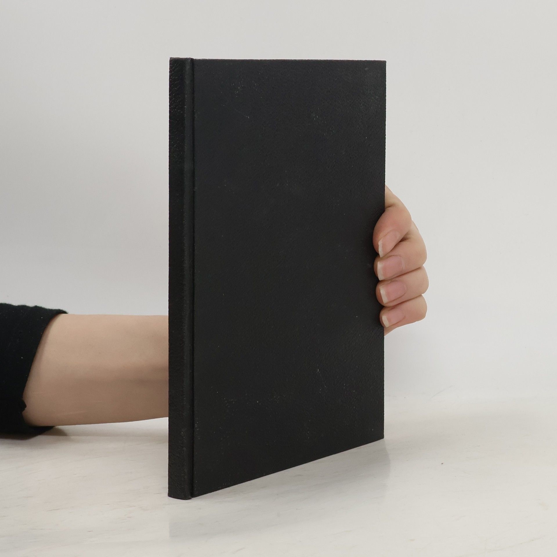 Jiří Neustupný Pohřbívání žehem v pravěku Čech a Moravy