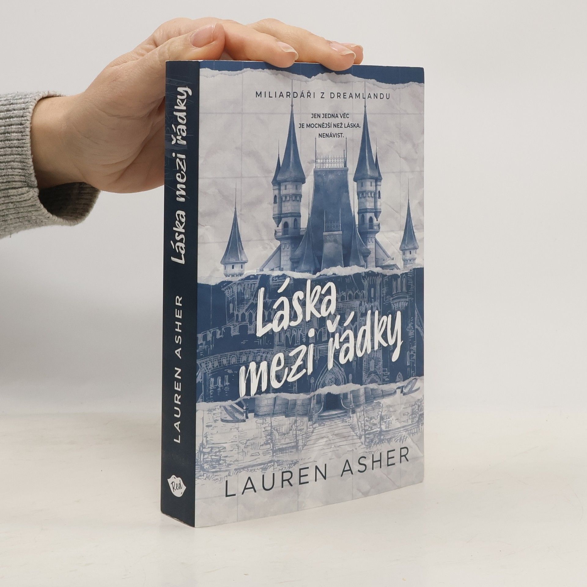 Lauren Asher Láska mezi řádky