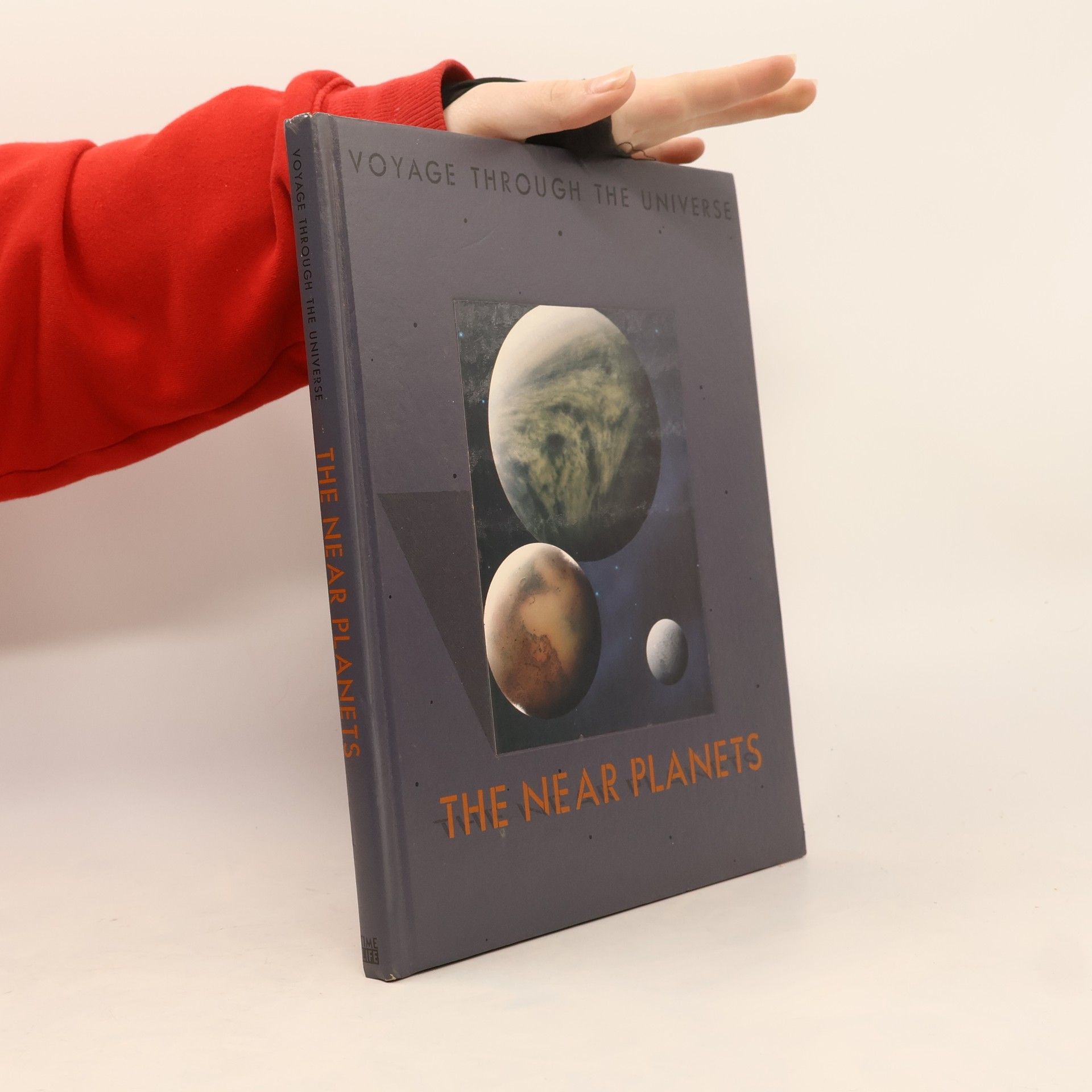 Collectif d'auteurs Voyage Through The Universe. The Near Planets