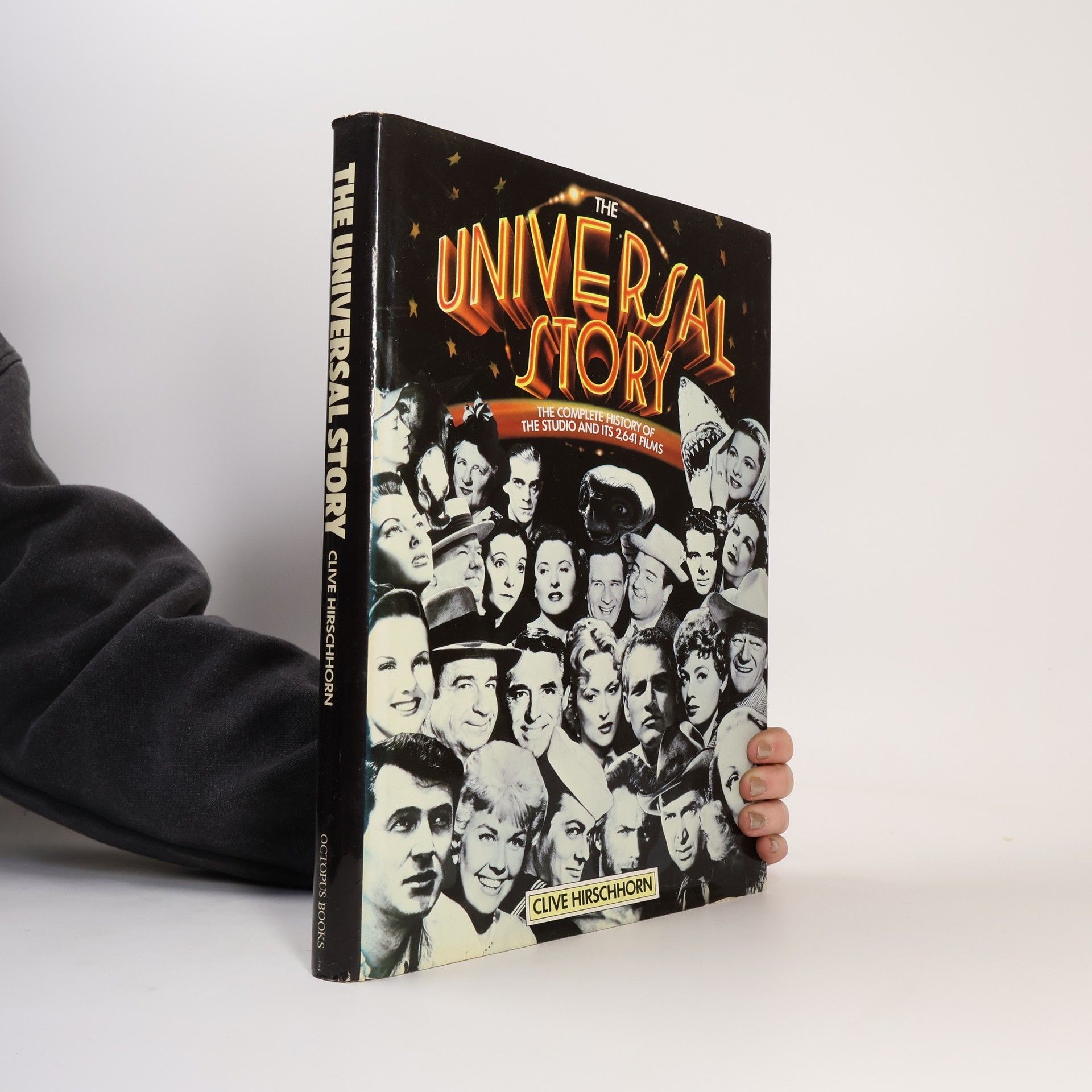 Clive Hirschhorn The Universal Story