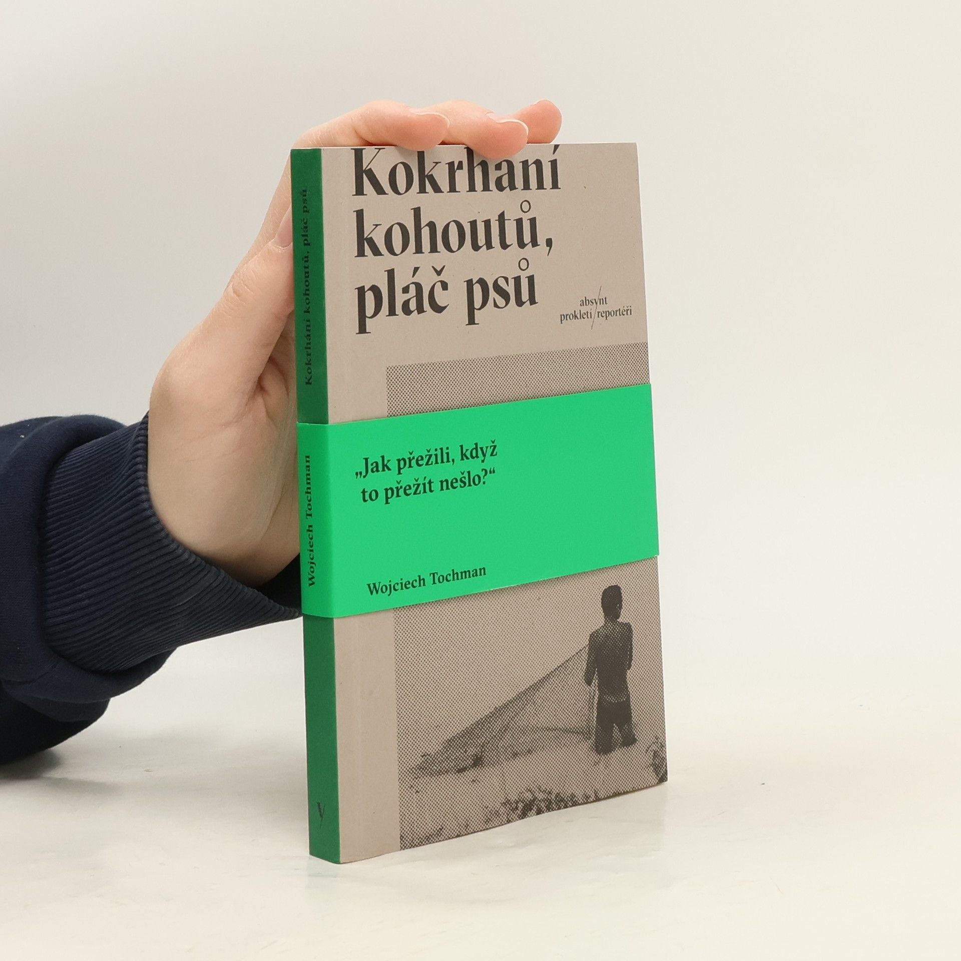 Wojciech Tochman Kokrhání kohoutů, pláč psů