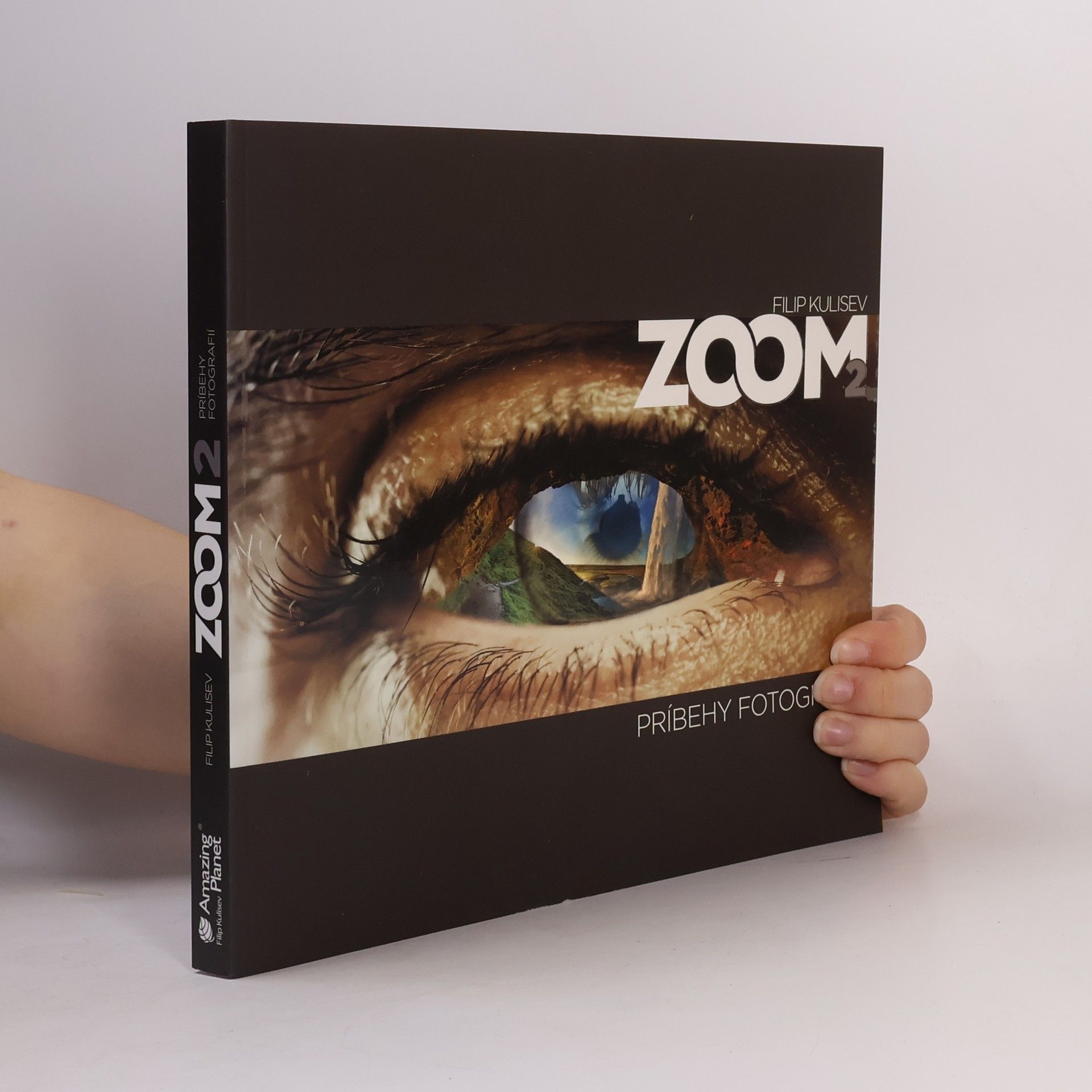 ZOOM 2 - Príbehy fotografií