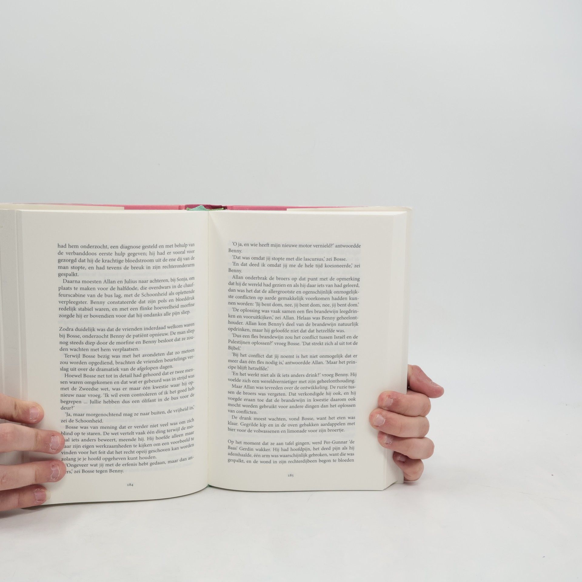 Jonas Jonasson De 100-jarige man die uit het raam klom en verdween