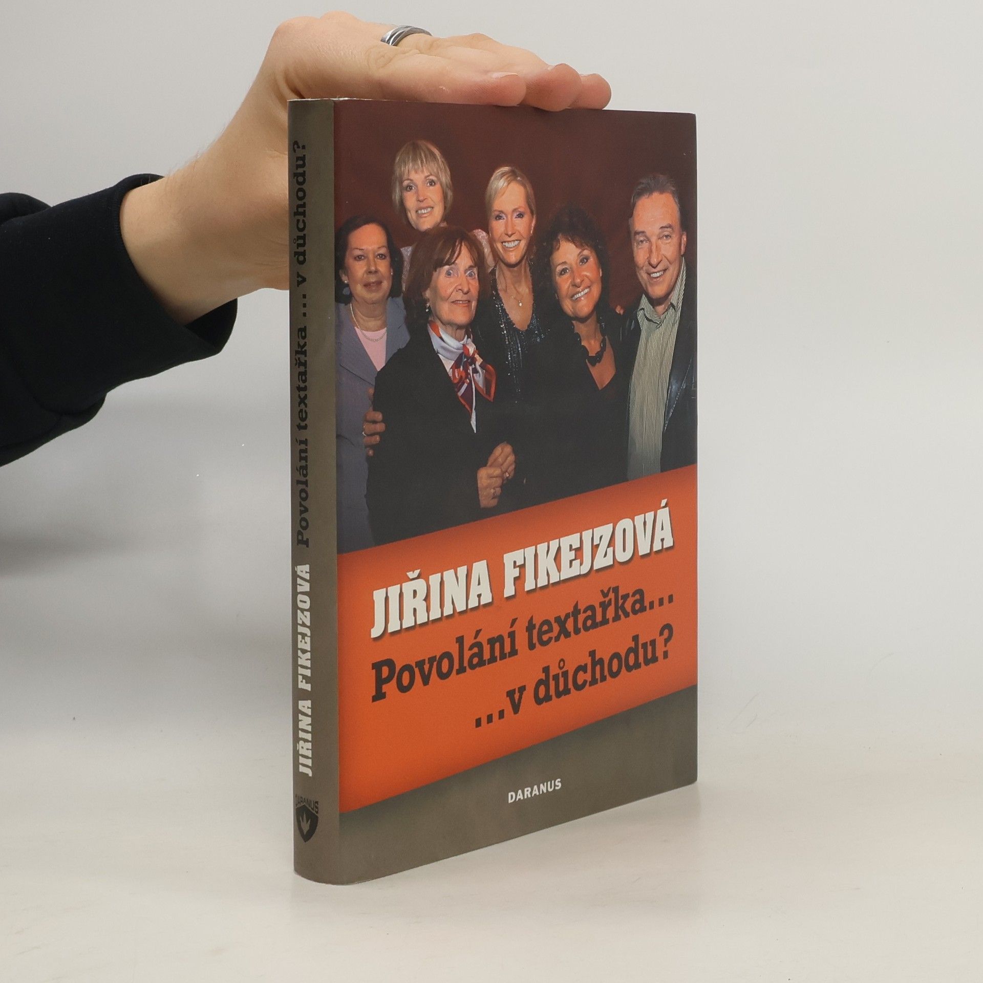 Jiřina Fikejzová Povolání textařka