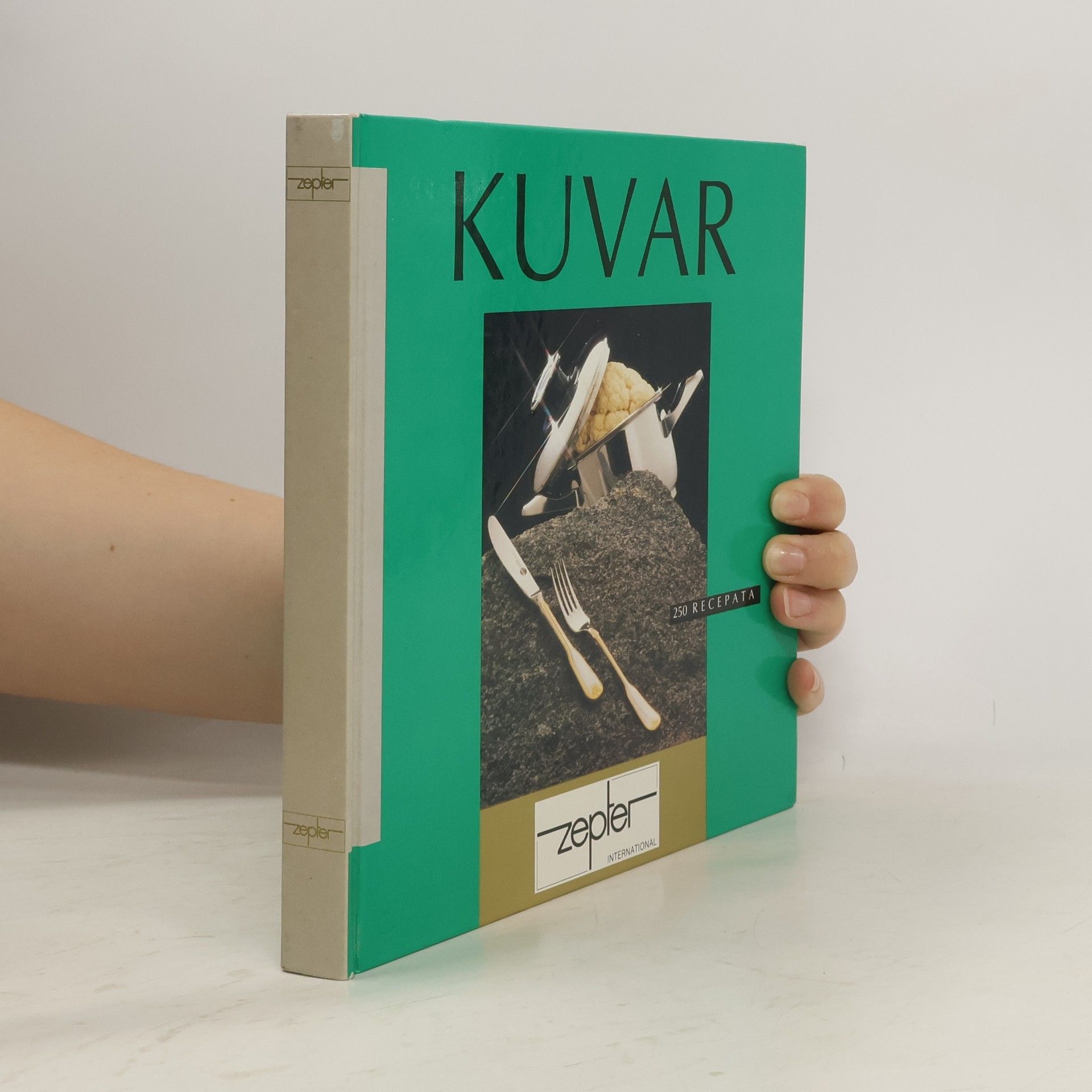 Kolektiv autorů Kuvar. 250 recepata