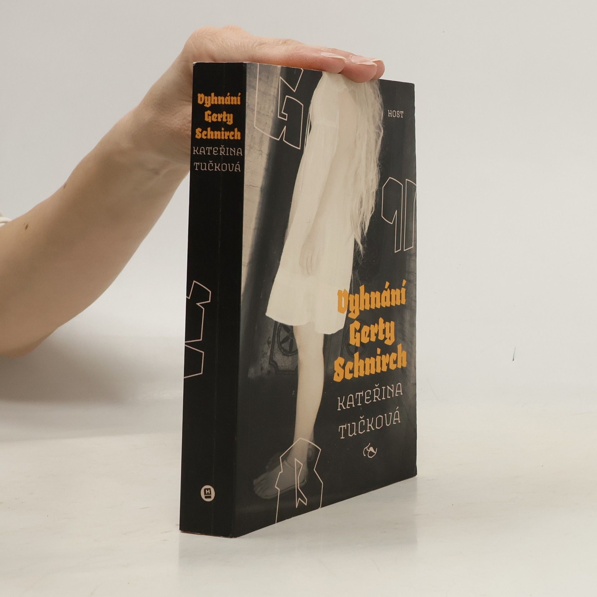 Kateřina Tučková Vyhnání Gerty Schnirch