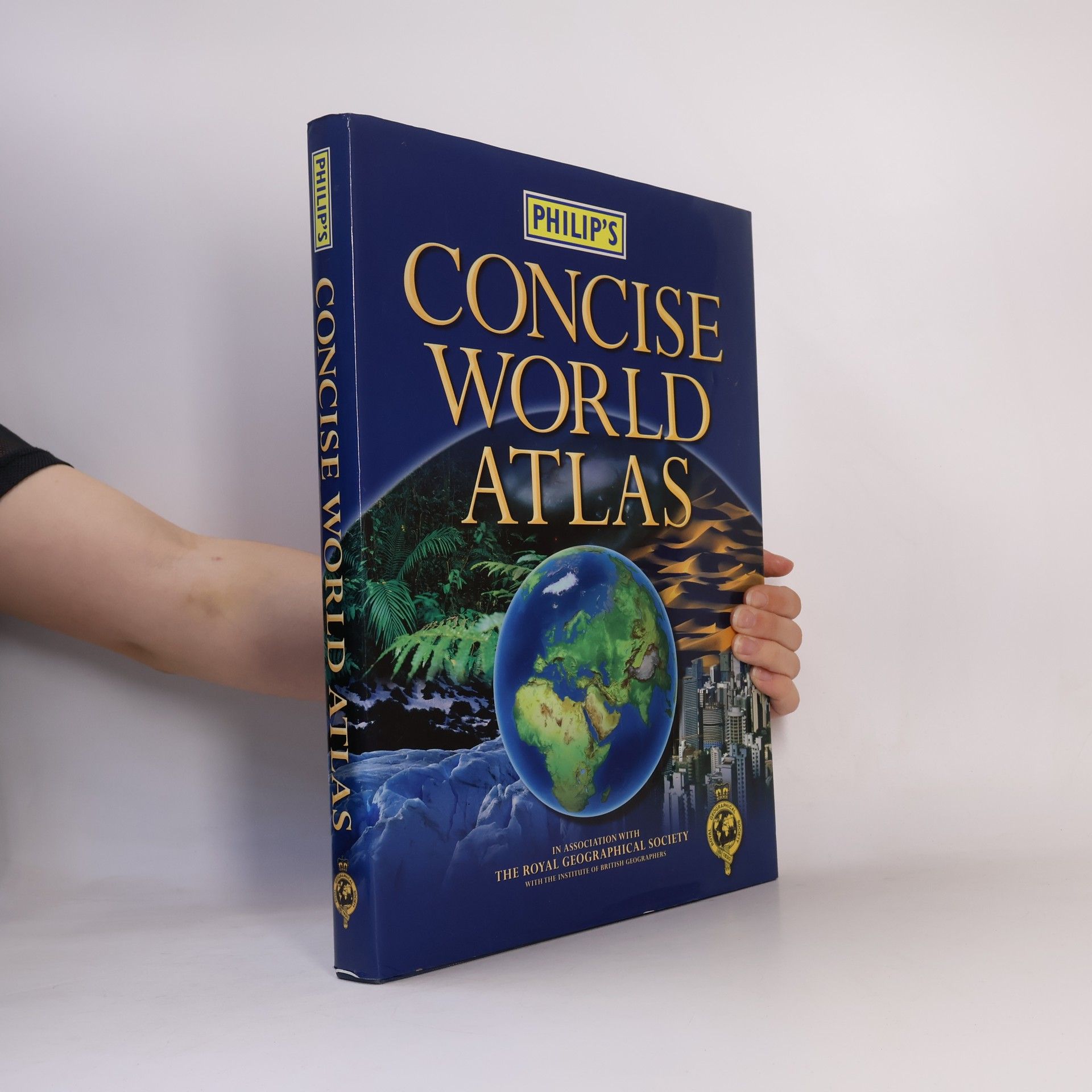 George Philip & Son Philip's Concise World Atlas 2005-2006