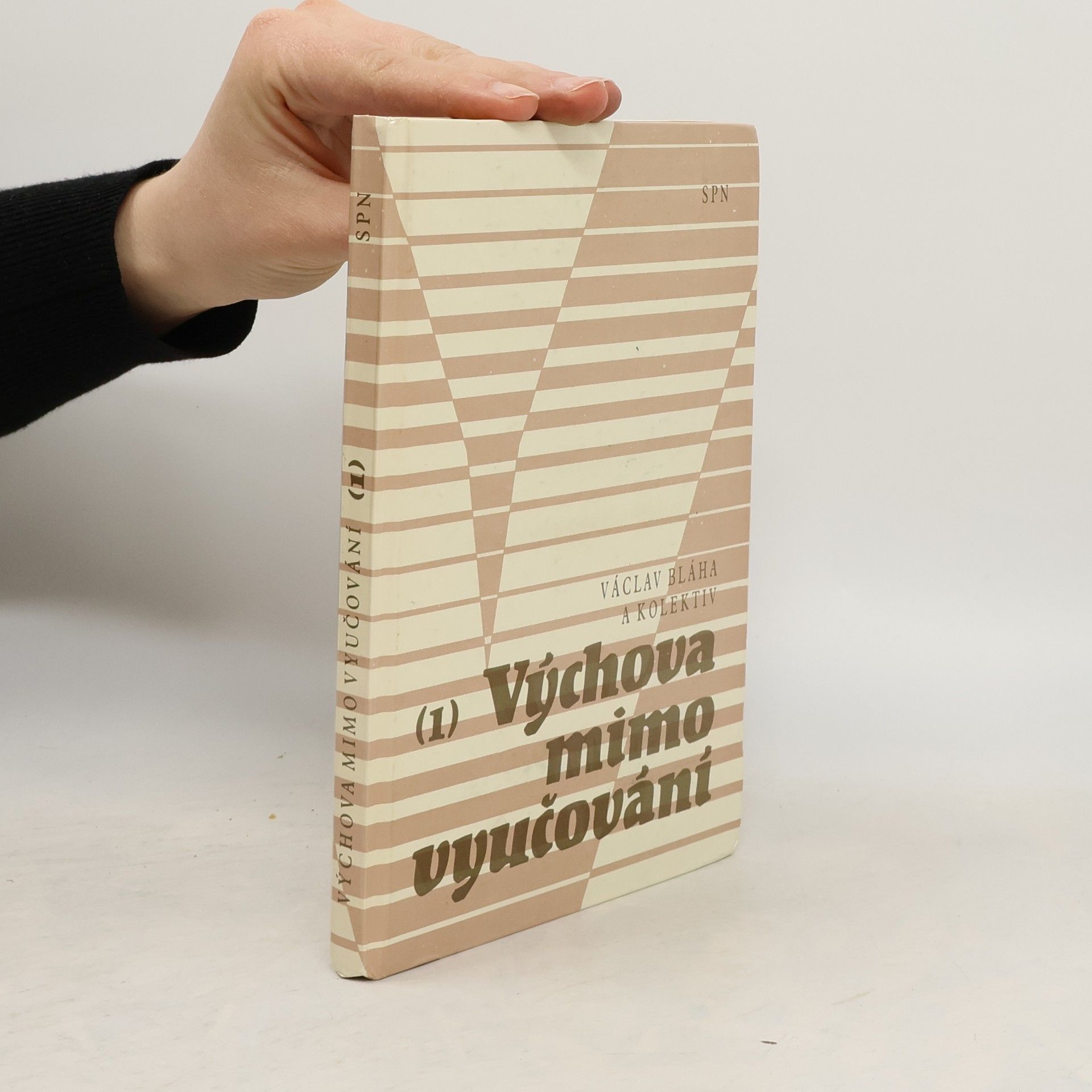 Autorenkollektiv Výchova mimo vyučování 1