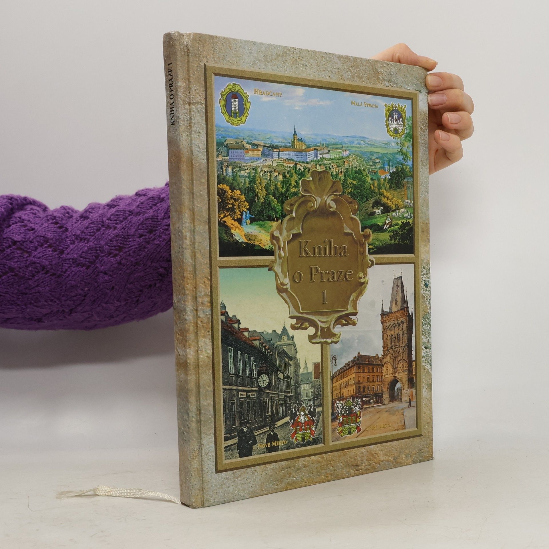 Pavel Augusta Kniha o Praze (1. díl)