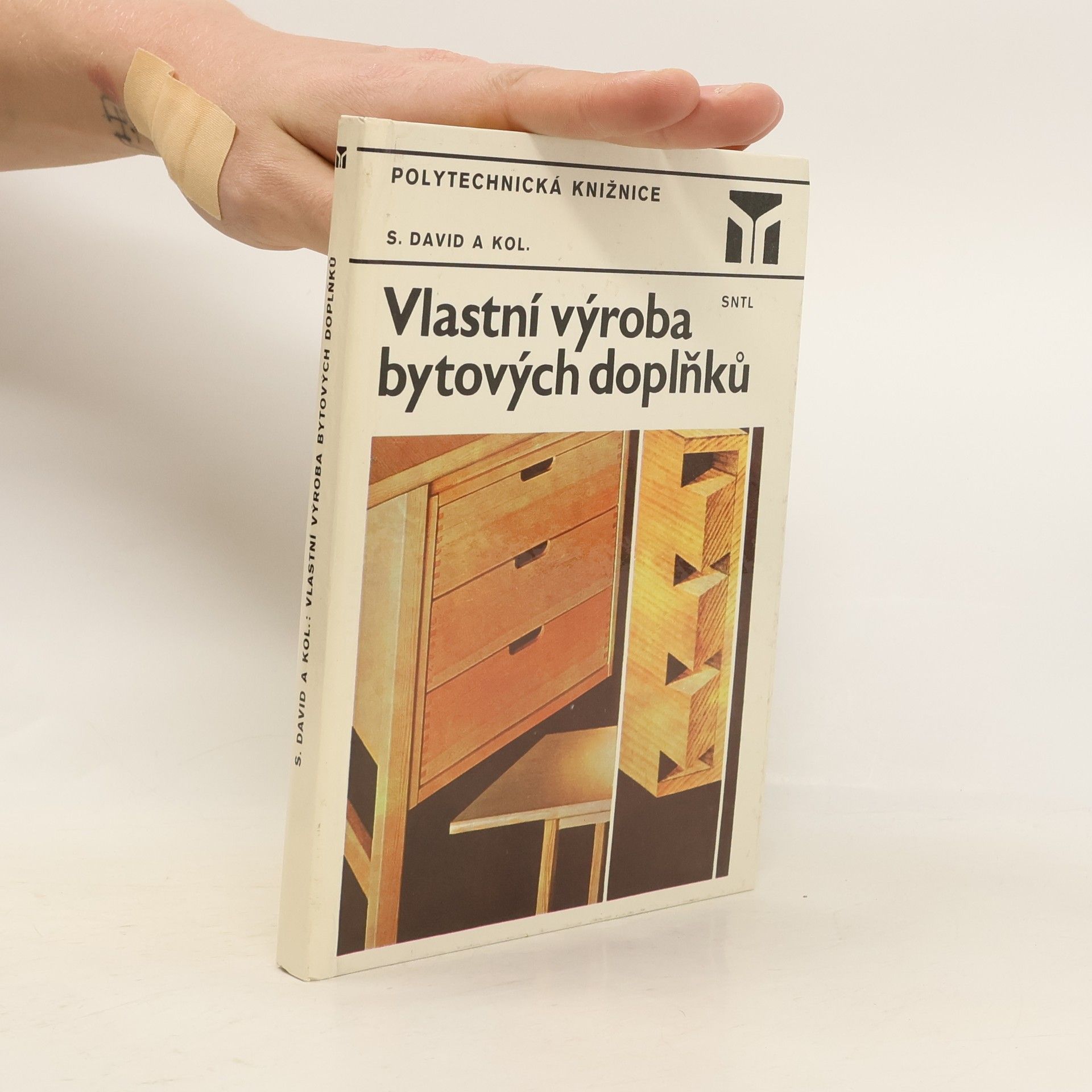 Autorenkollektiv Vlastní výroba bytových doplňků