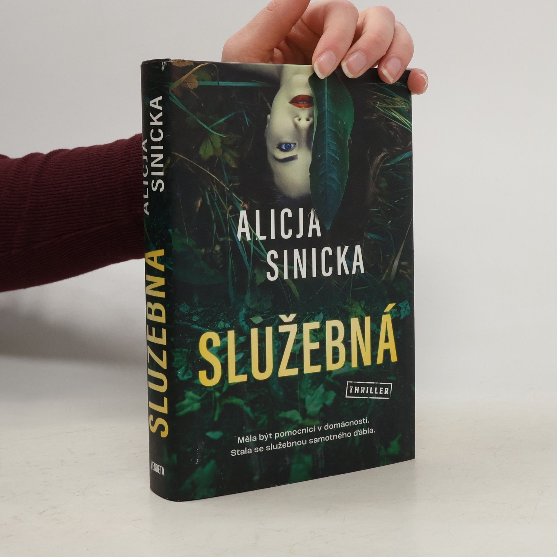 Alicja Sinicka Služebná