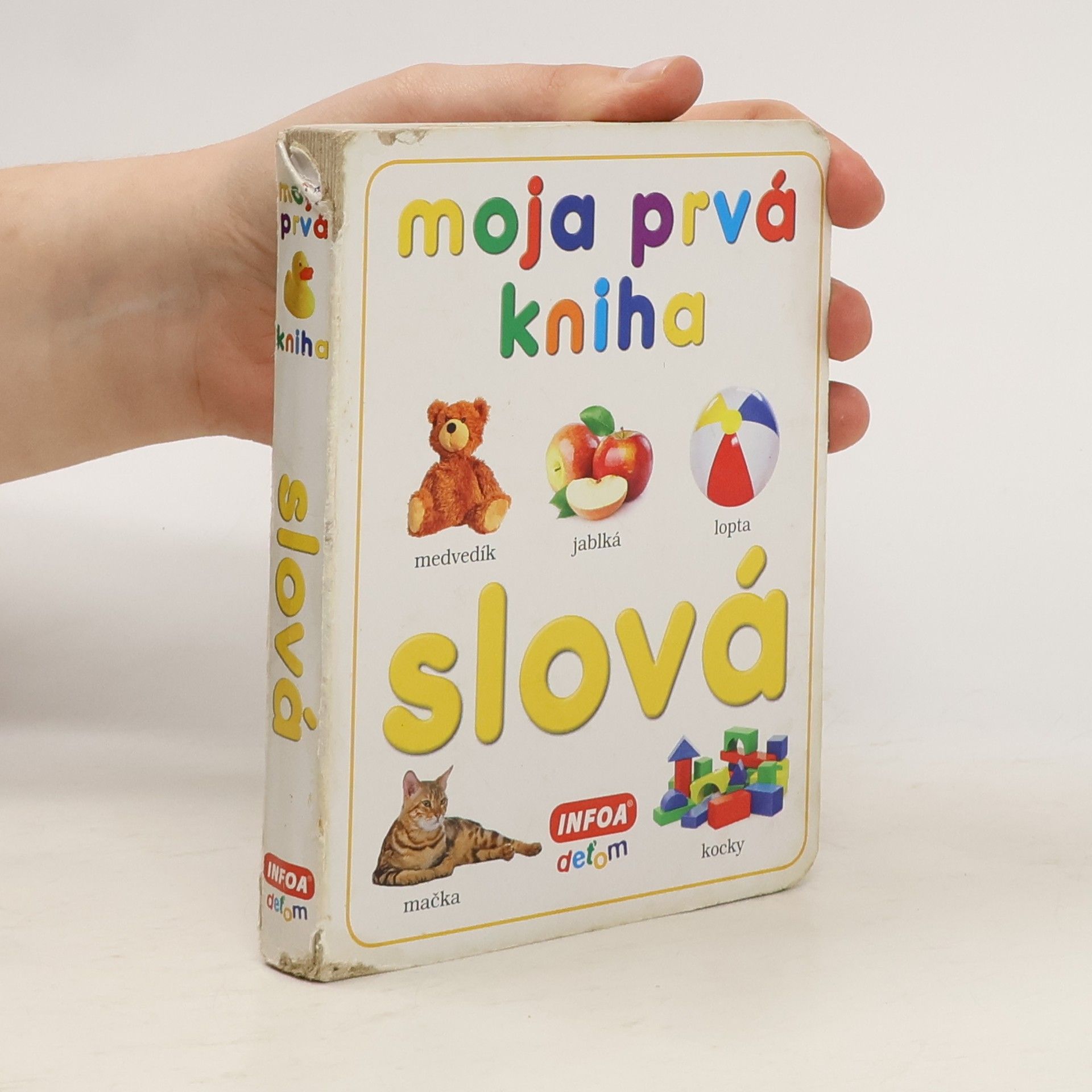 Autorenkollektiv Moja prvá kniha - slová