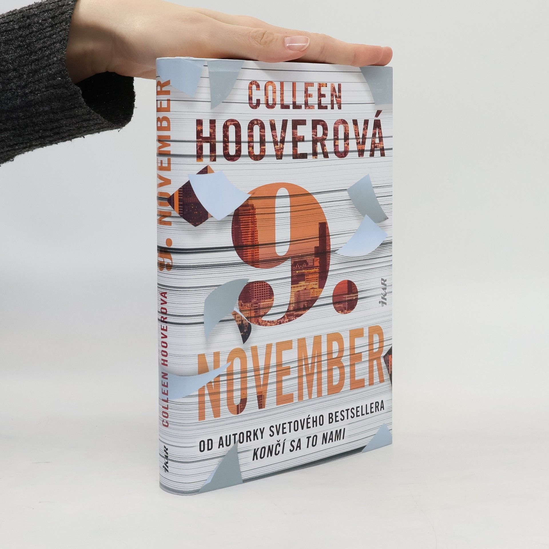 Colleen Hoover 9. november