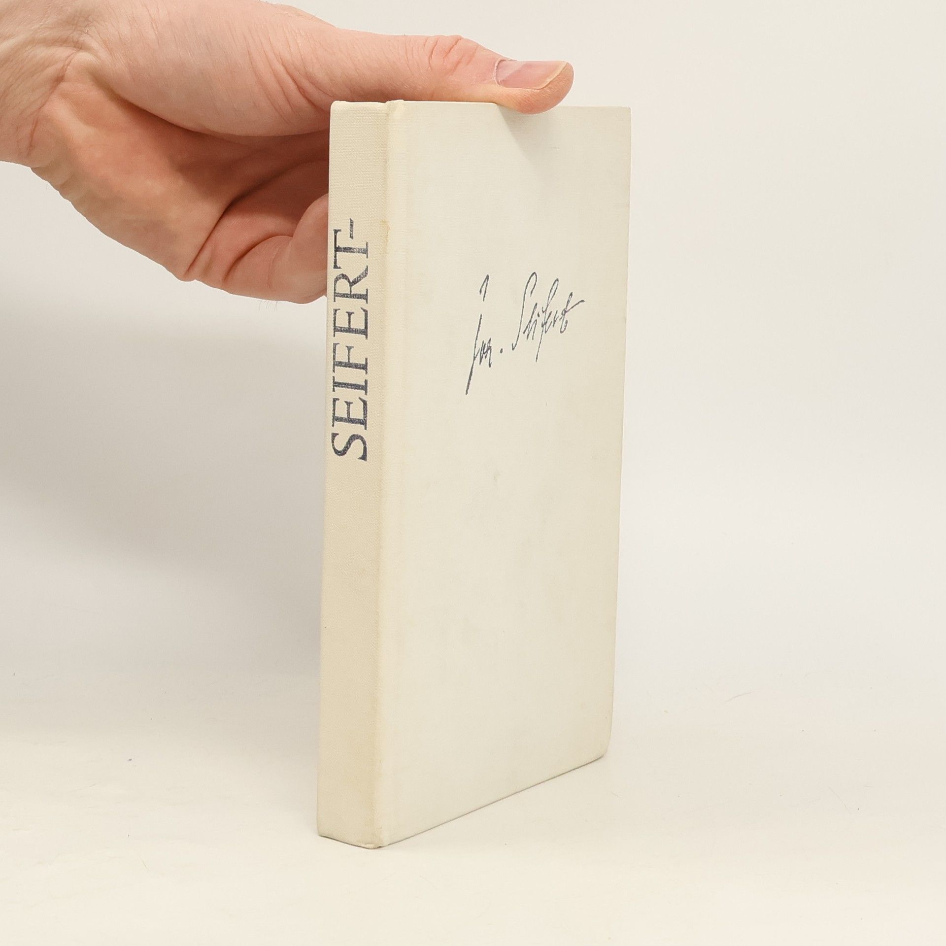 Koncert na ostrově. Halleyova kometa. Odlévání zvonů