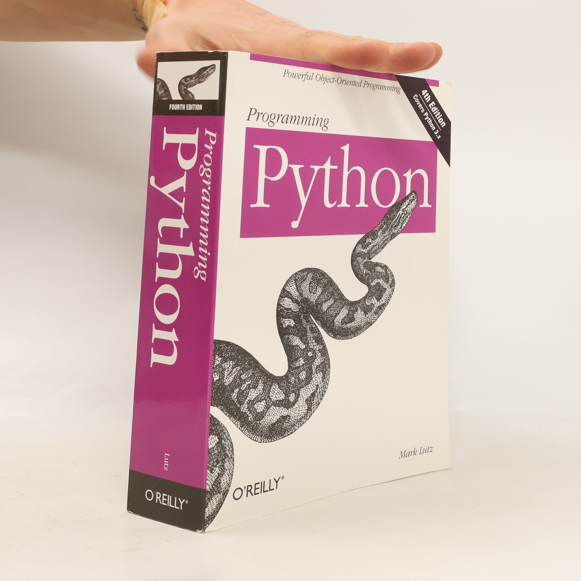 Mark Lutz Programming Python. Covers Python 3.x.