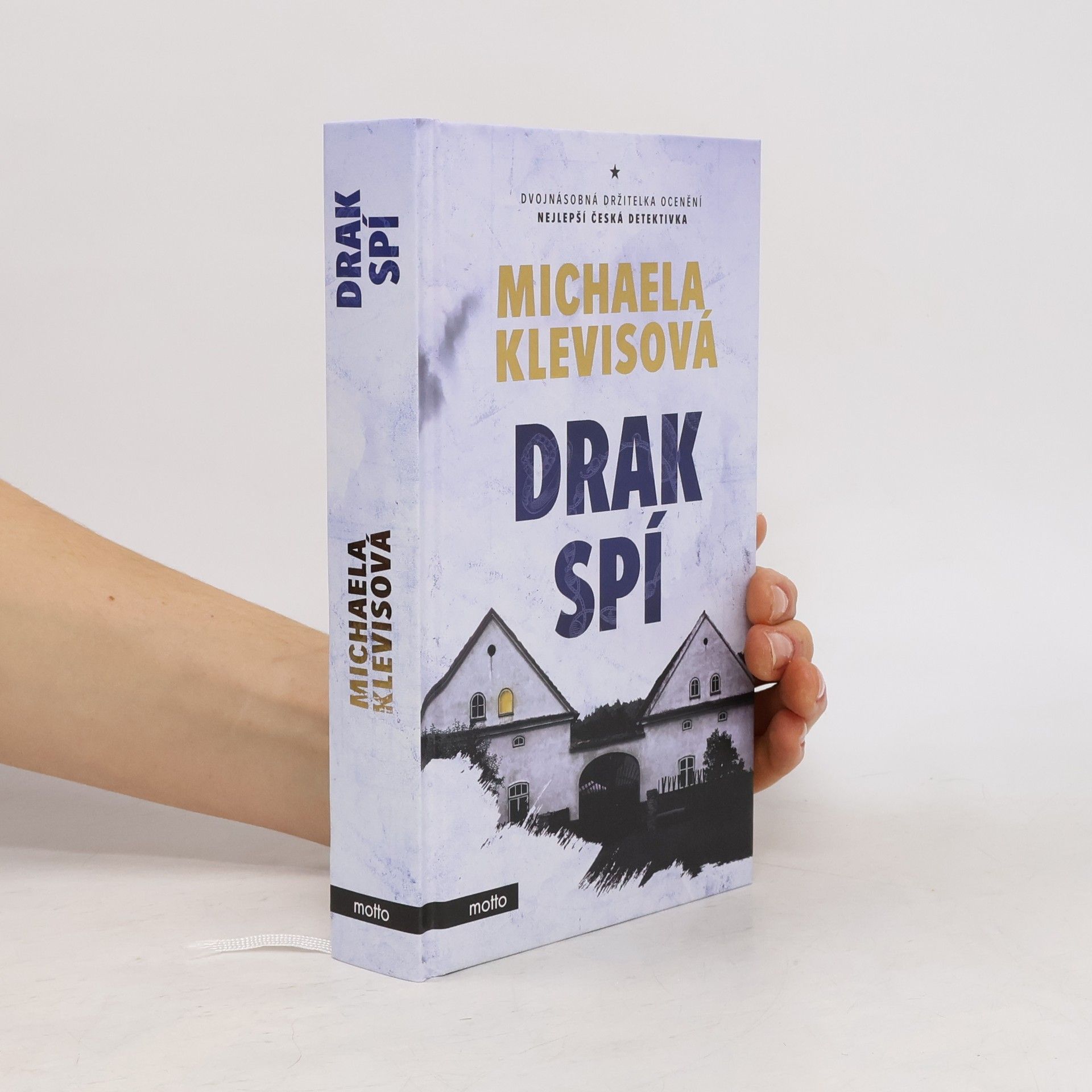 Michaela Klevisová Drak spí